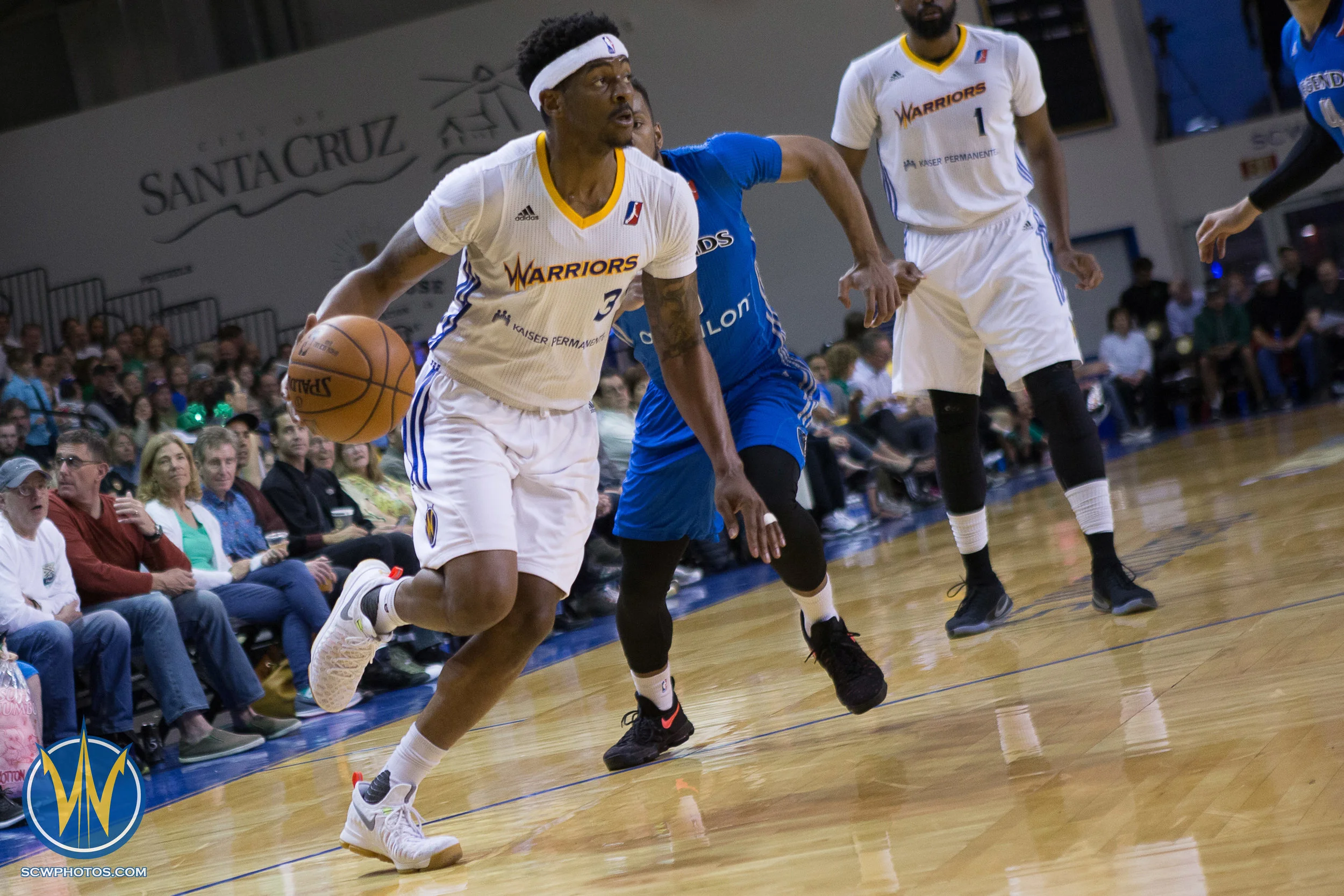 Santa Cruz Warriors game on 3/17/17 at Kaiser Permanente Arena in Santa Cruz, California. (Photo: (Andrew Wheeler) /SC Warriors 2017)