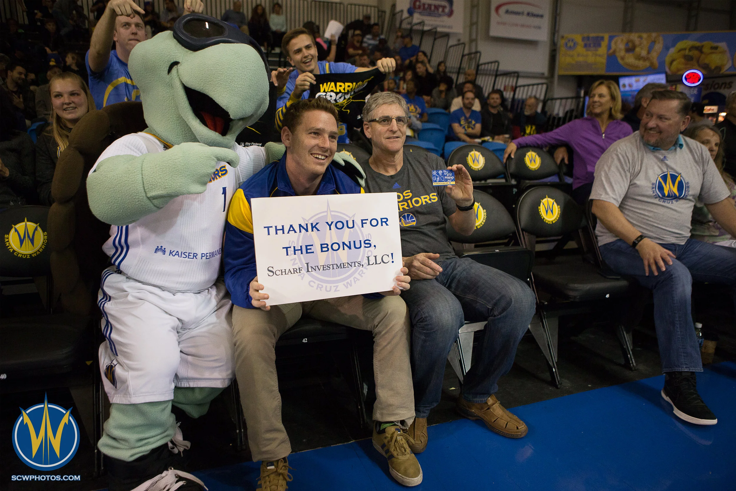 Santa Cruz Warriors game on 3 /18/17 at Kaiser Permanente Arena in Santa Cruz, California. (Photo: Andrew Wheeler /SC Warriors 2017)