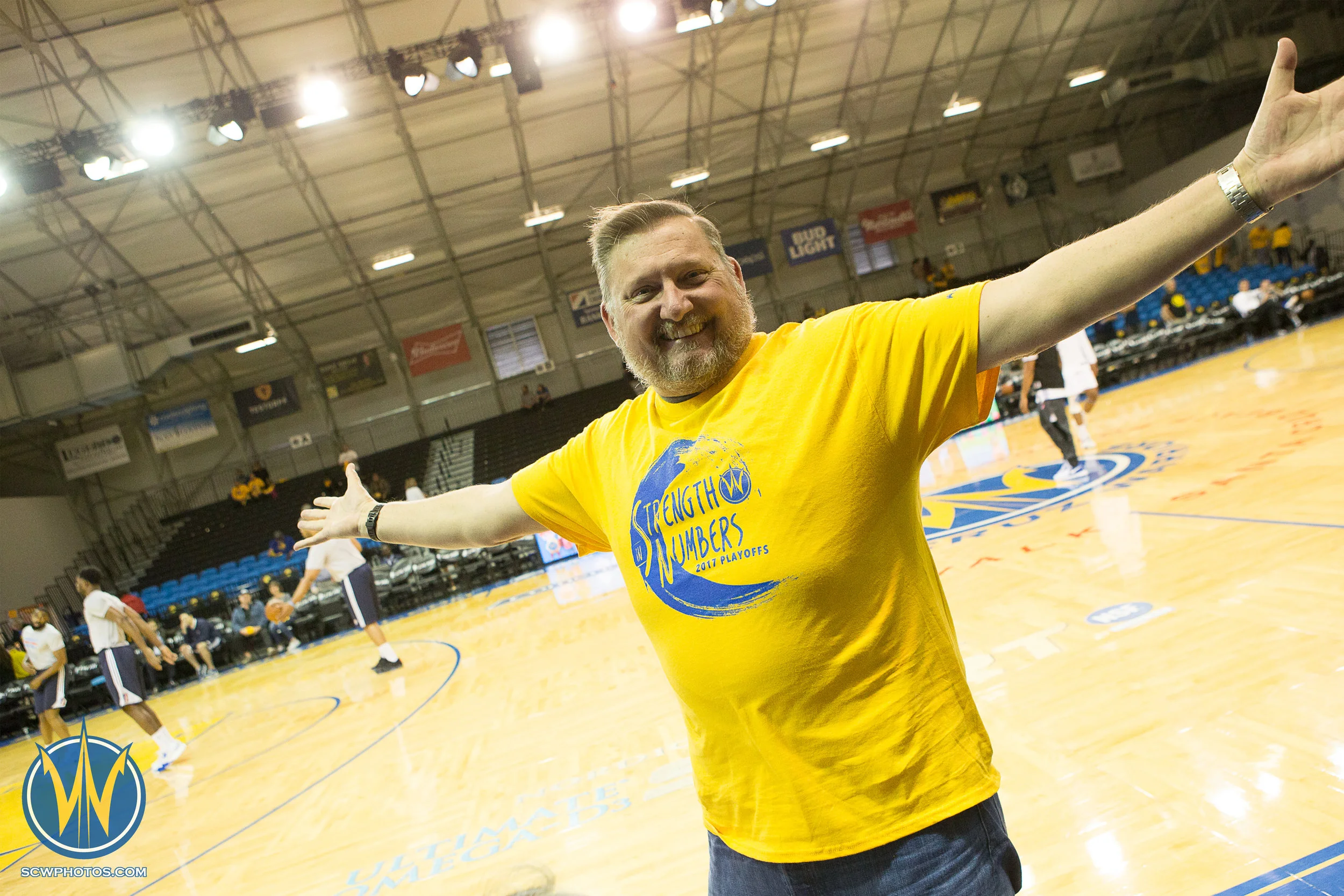 Santa Cruz Warriors game on 4 /5/17 at Kaiser Permanente Arena in Santa Cruz, California. (Photo: Andrew Wheeler /SC Warriors 2017)