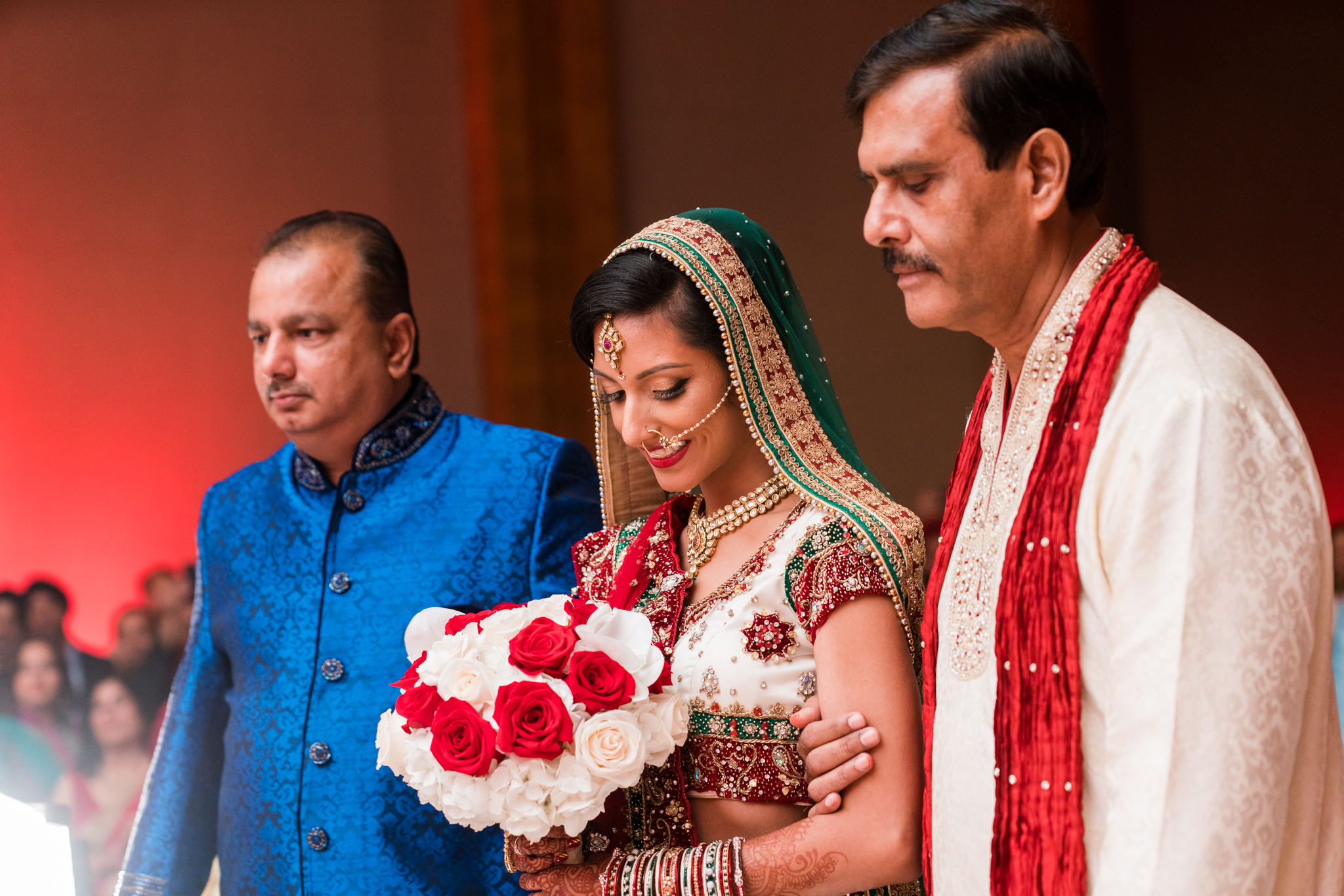 ReeyaAman-Wedding-Photography-www.MnMfoto.comMnMfoto-Krishna-Sajan-1049.jpg