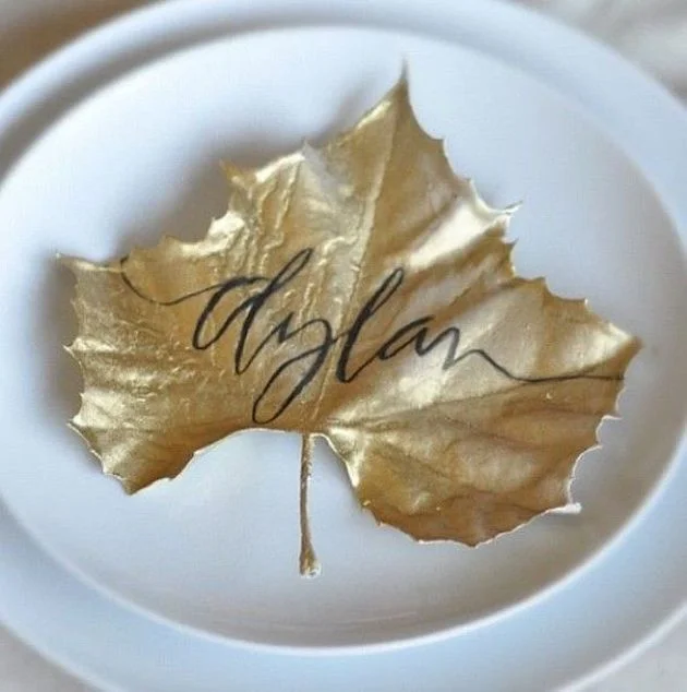 15-Leaf-Ideas-for-Fall-Weddings-Bridal-Musings-Wedding-Blog-61.jpg