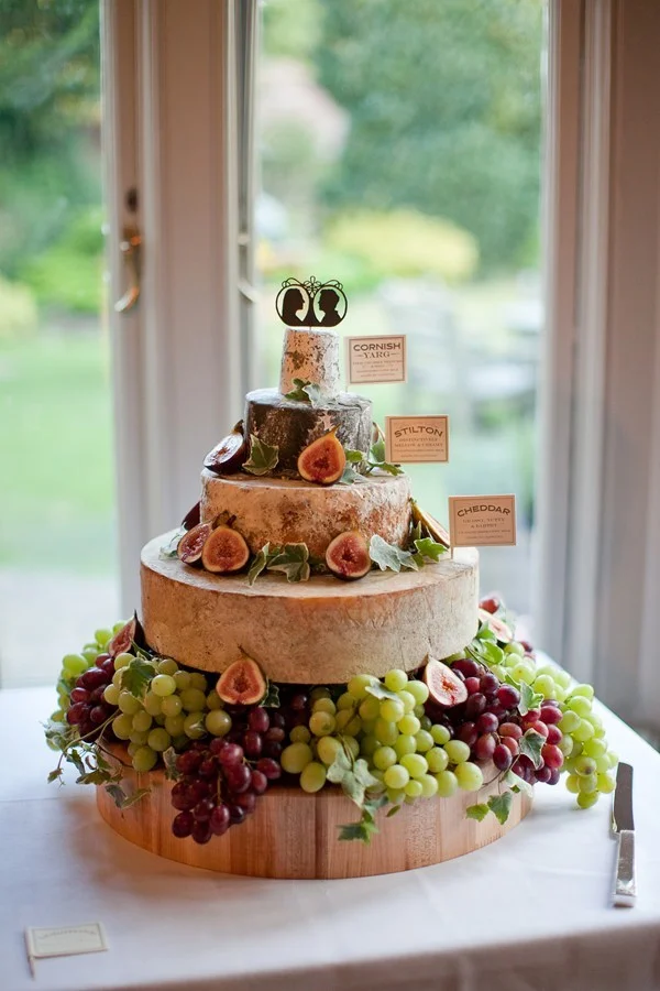 How-To-Make-a-Cheese-Wheel-Wedding-Cake-Top-Tips-from-Courtyard-Dairy-Bridal-Musings-Wedding-Blog4.jpg