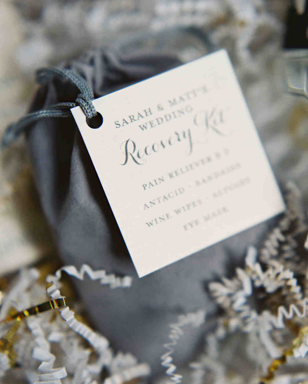 winter-wedding-favors-bonnie-sen-1117_vert.jpeg