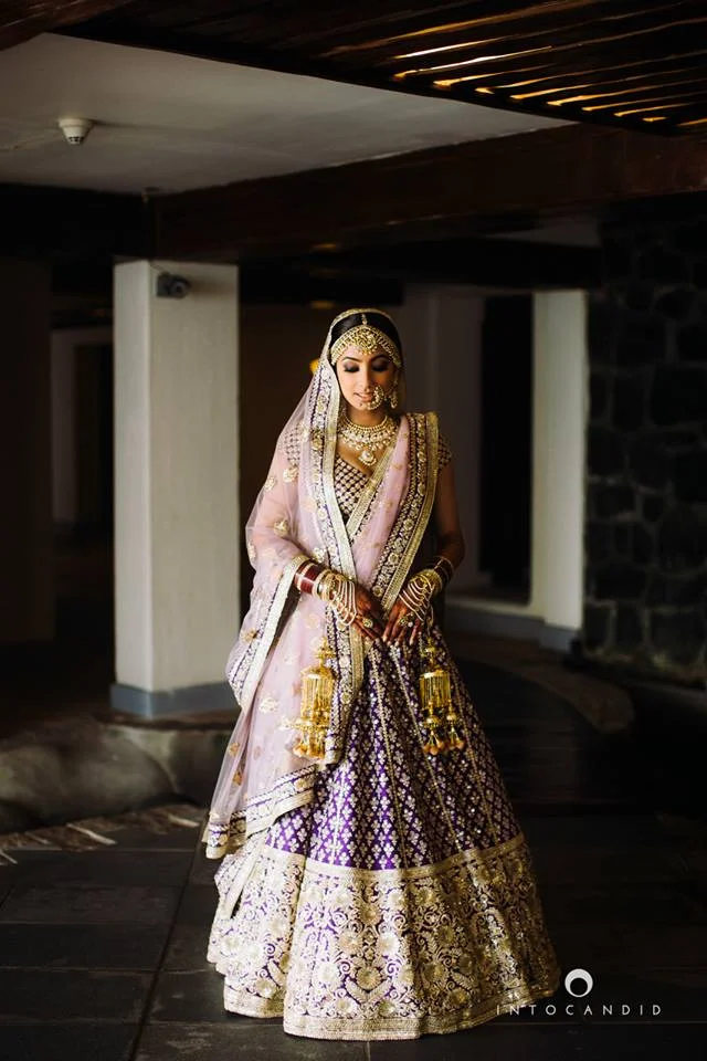 Image courtesy: IntoCandid
