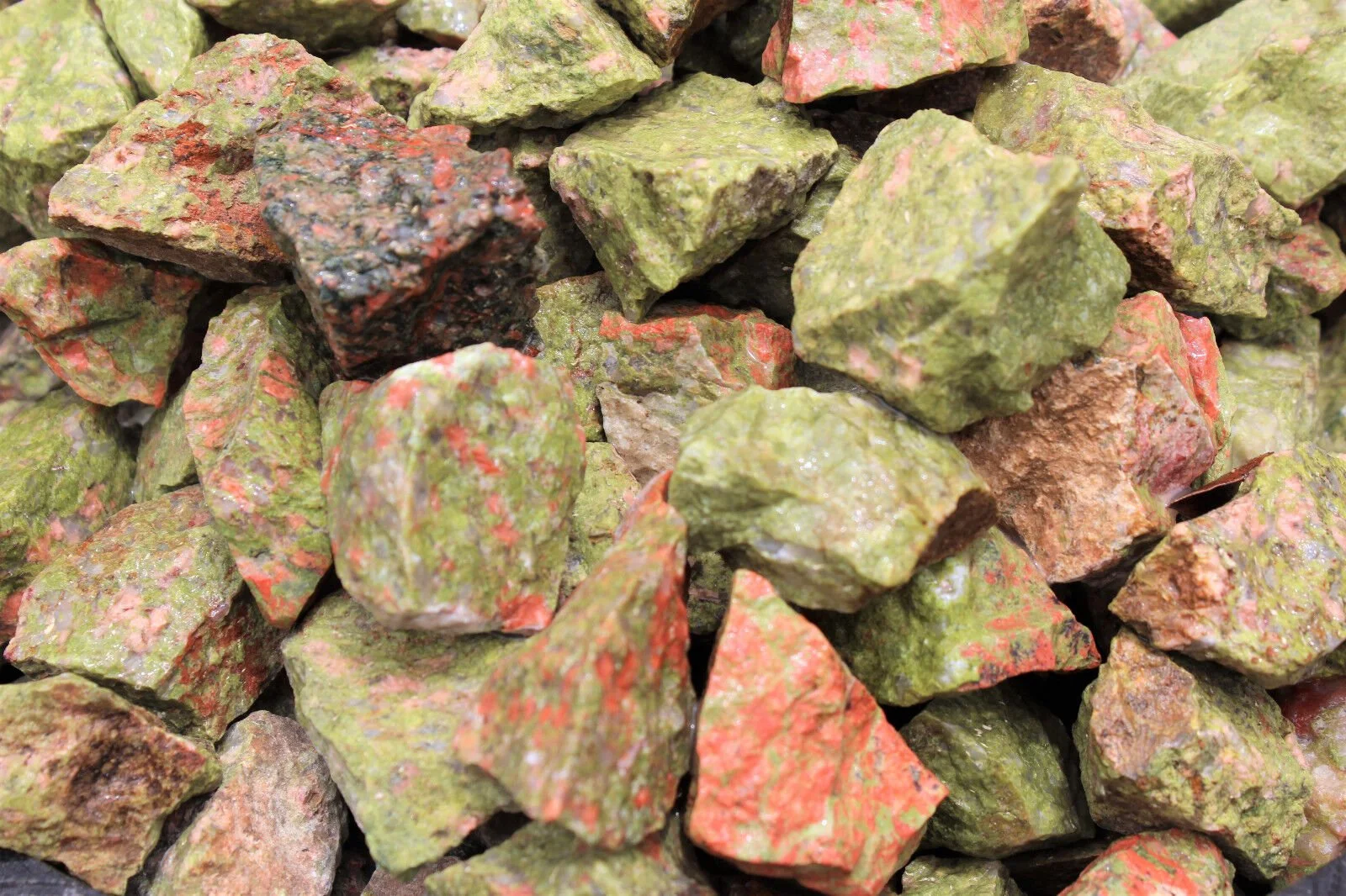 1 raw unakite.jpg