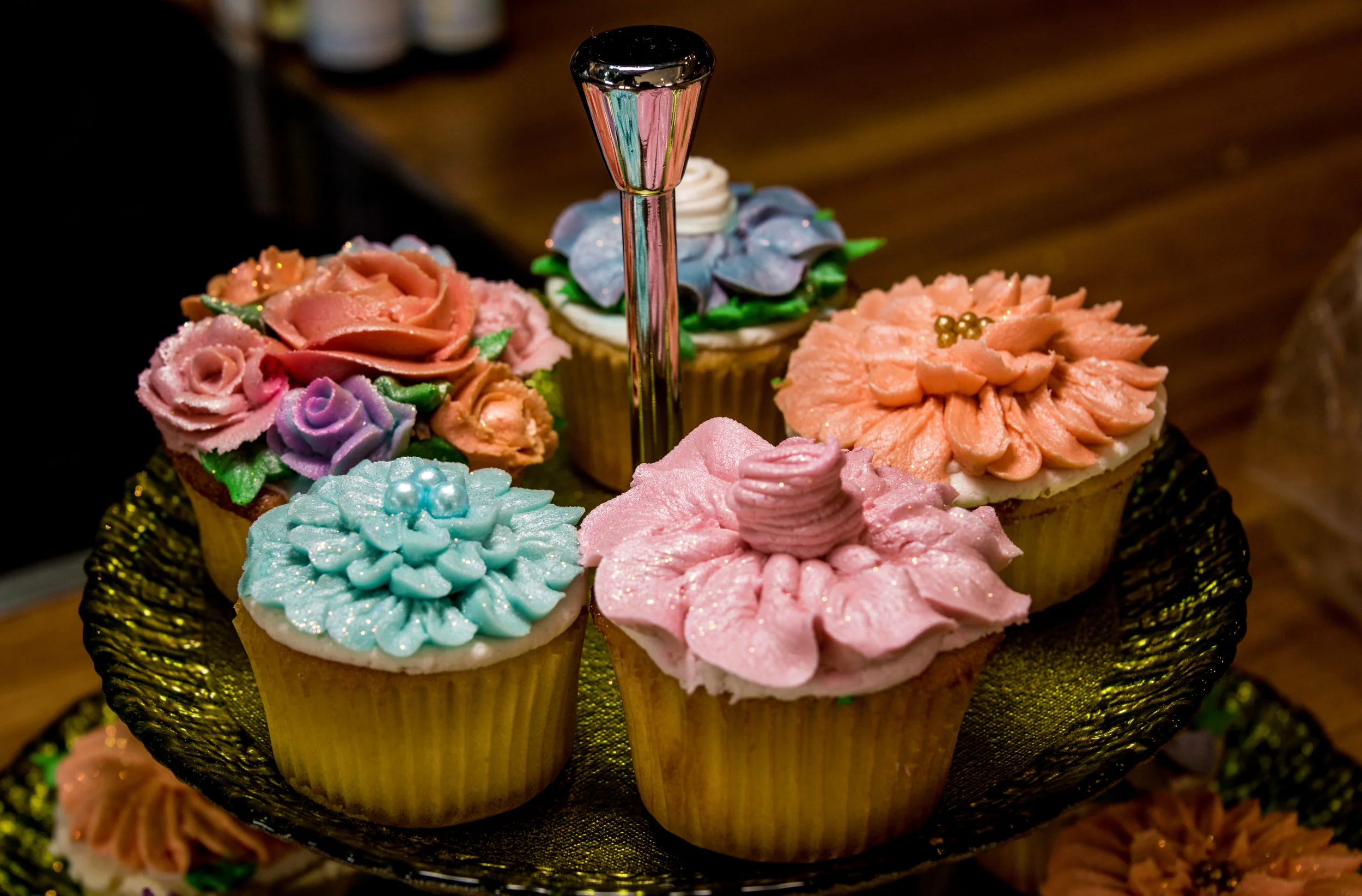 Getting to Know Dee Lavigne and Deelightful Cupcakes