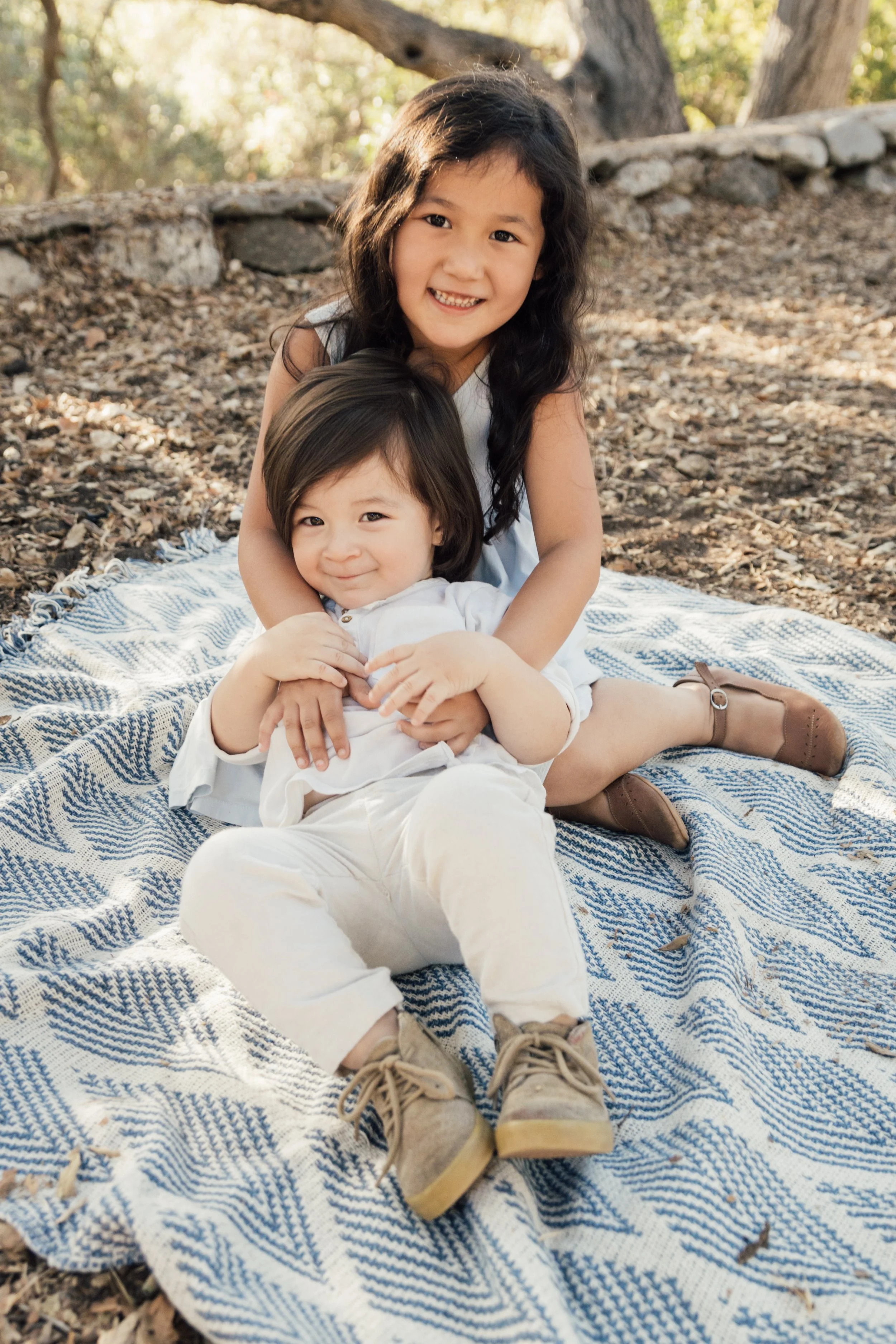 Outdoor family candid photography in Santa Monica, Beverly Hills, Venice, Pasadena, Glendale, Orange County.