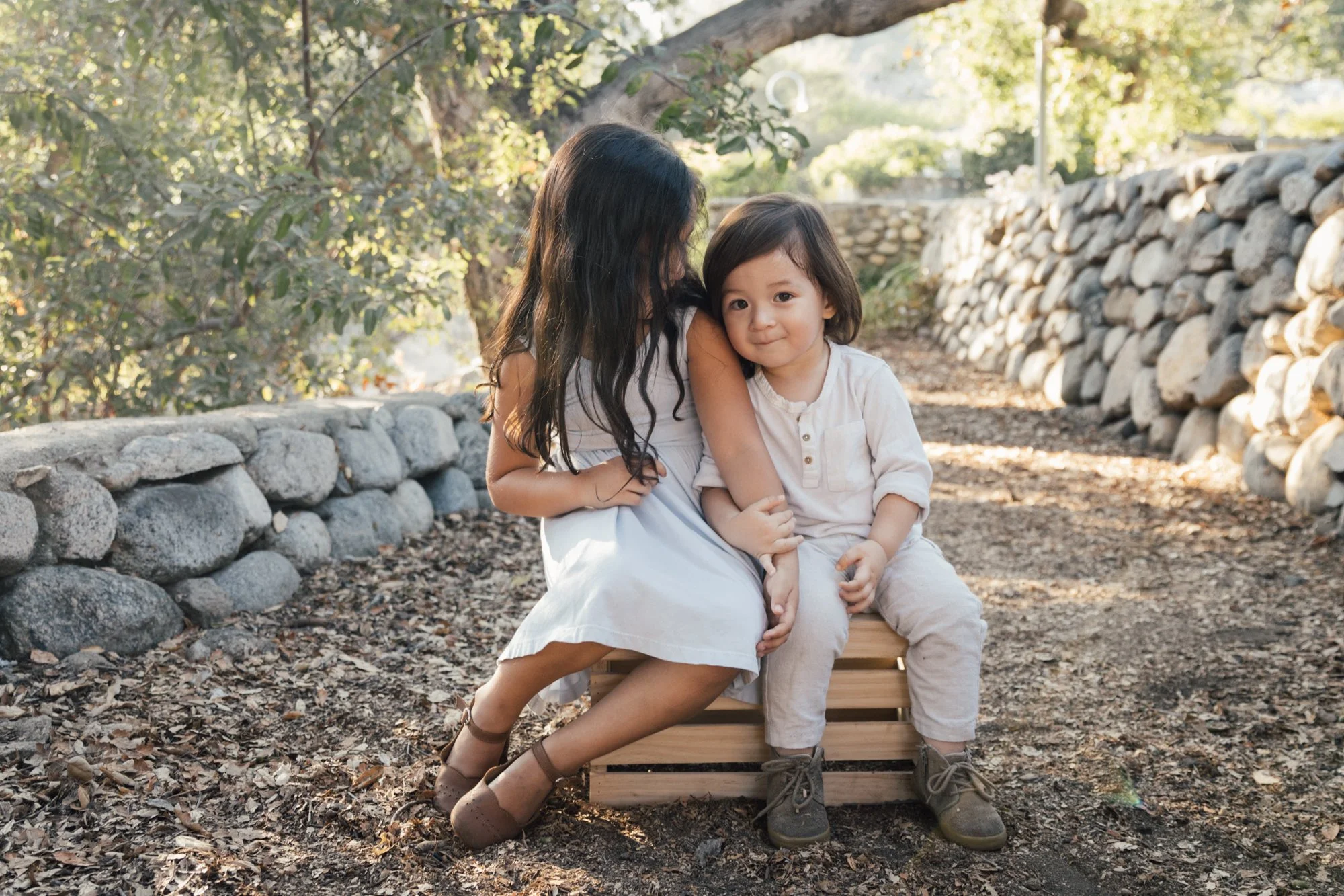 Fun candid family photographer in Los Angeles in studio, family photography 