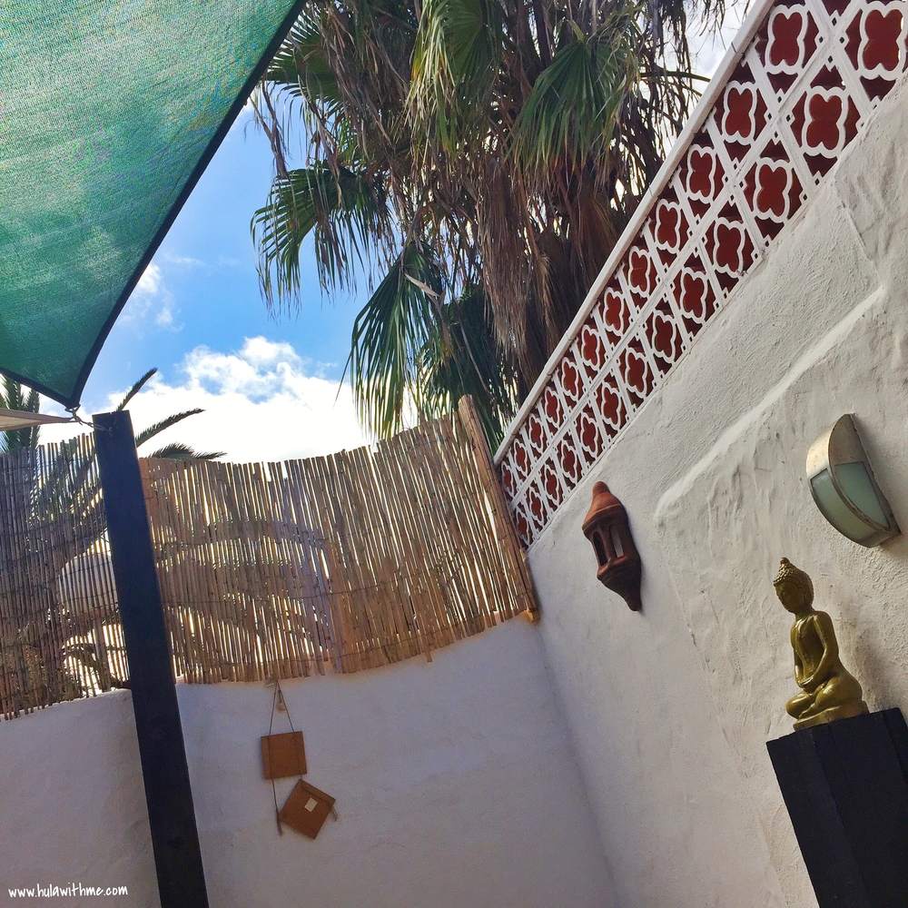 Yoga retreat on Fuerteventura, Canary Islands. Managed by AzulFit.