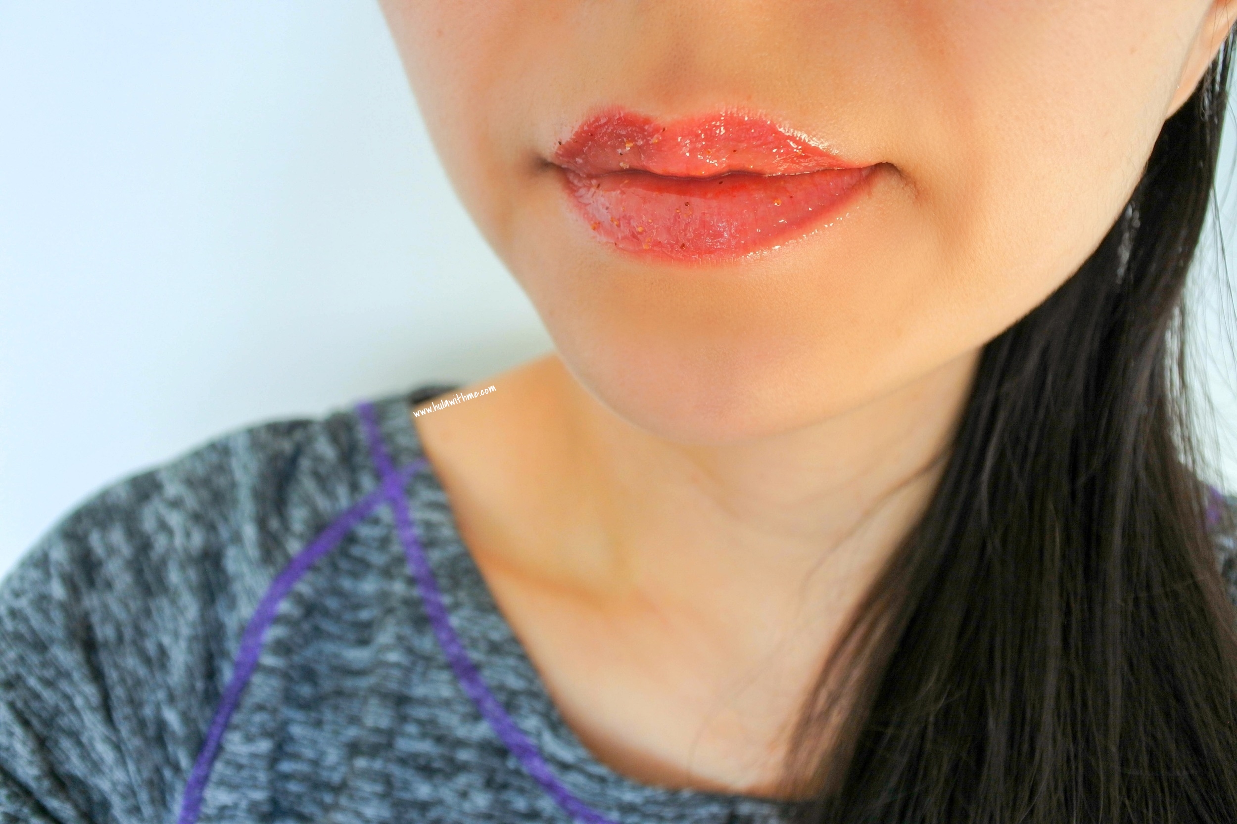 Etude House Spring 2016 Berry Delicious Collection - Strawberry lip jam scrub