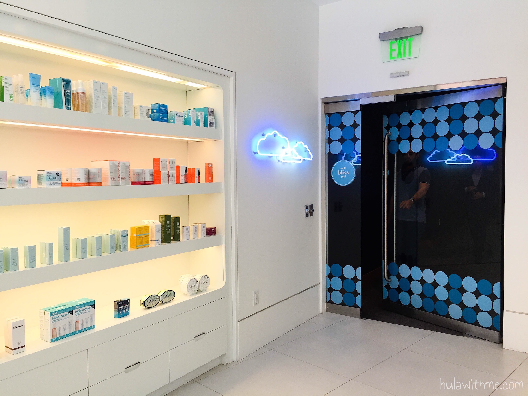 Bliss Spa in Boston, MA: Lobby Area.