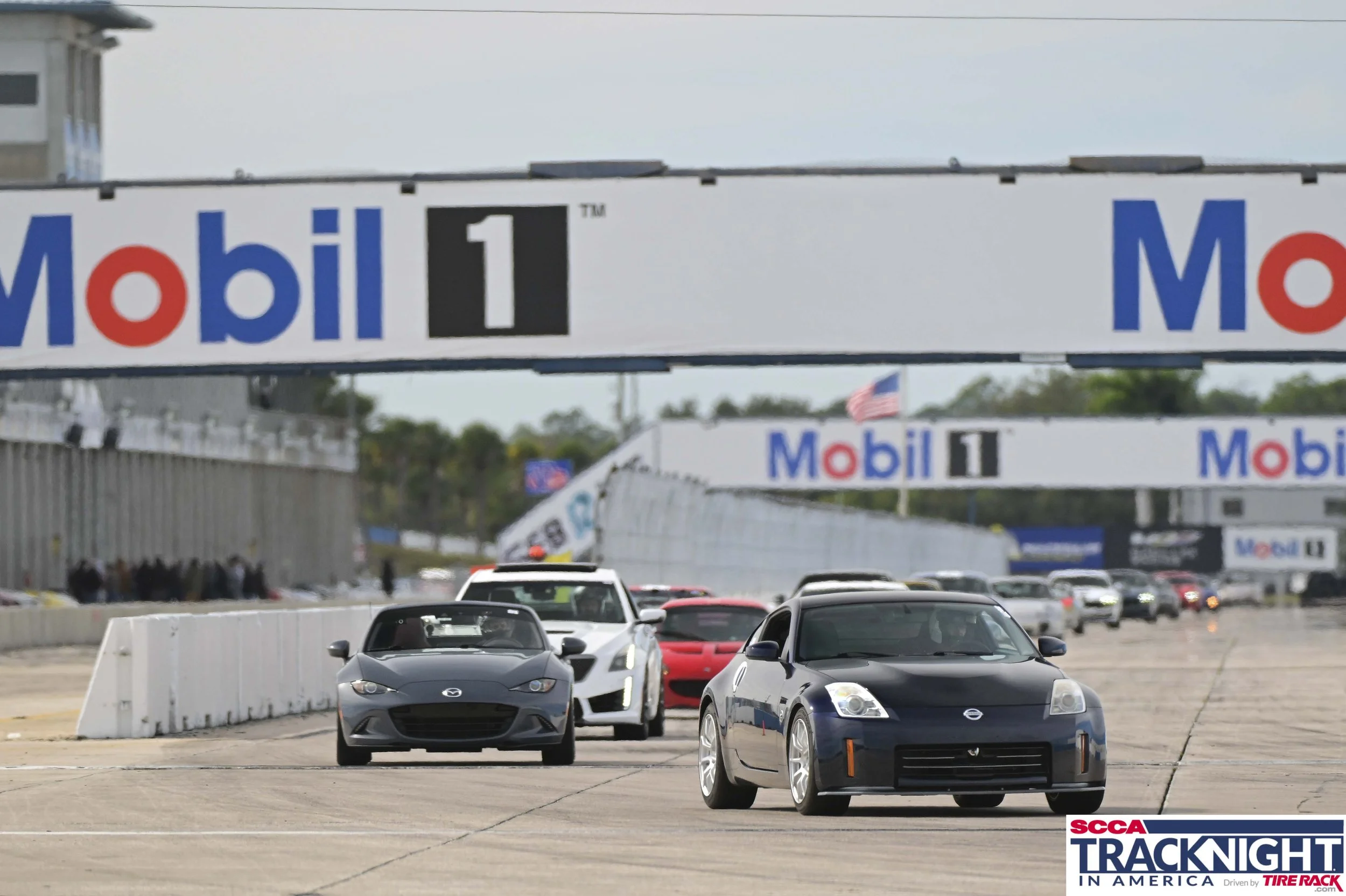 Green2543_SCCA_SIR_01TU_1301089.jpg