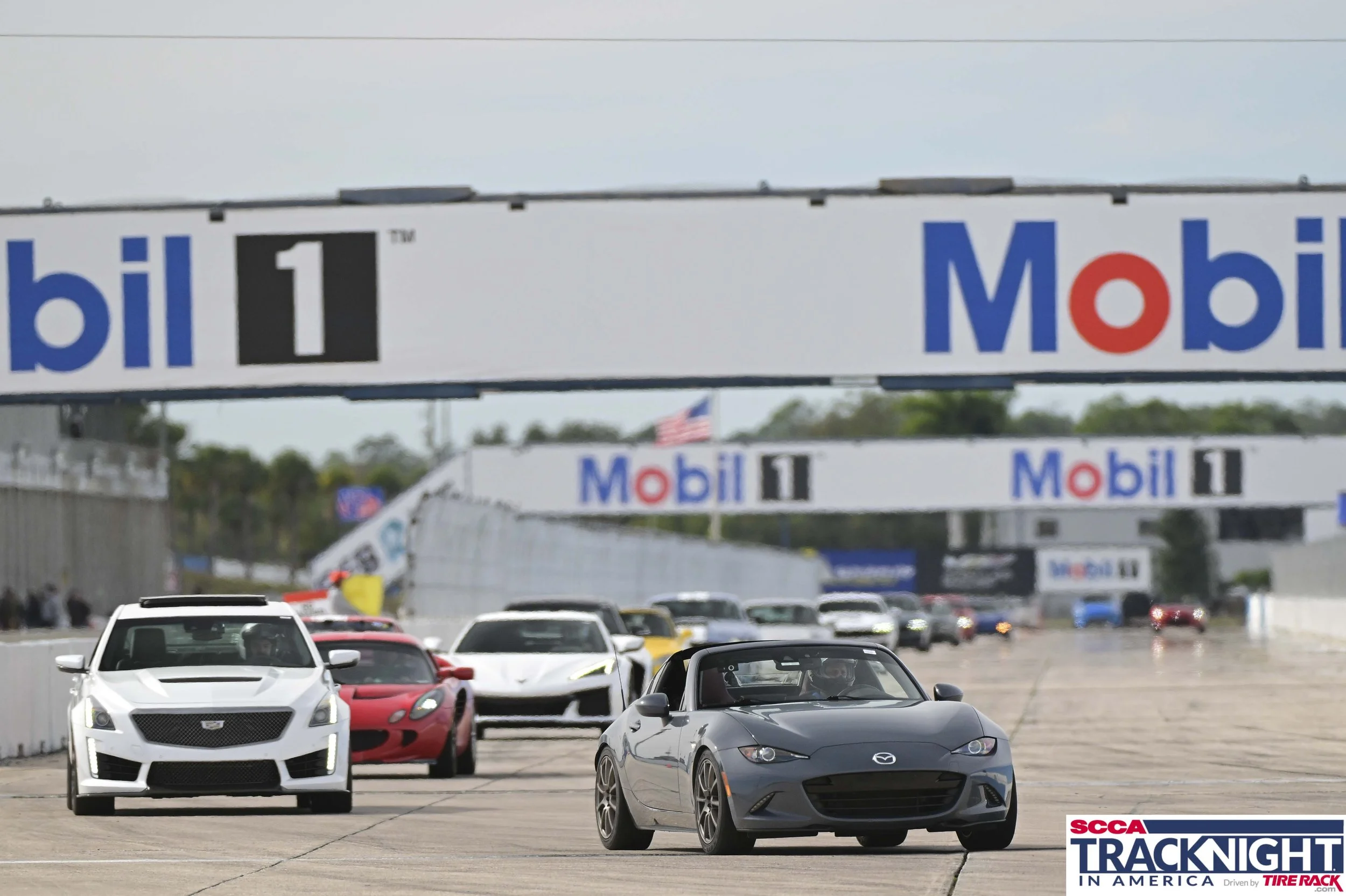 Green2543_SCCA_SIR_01TU_1301100.jpg