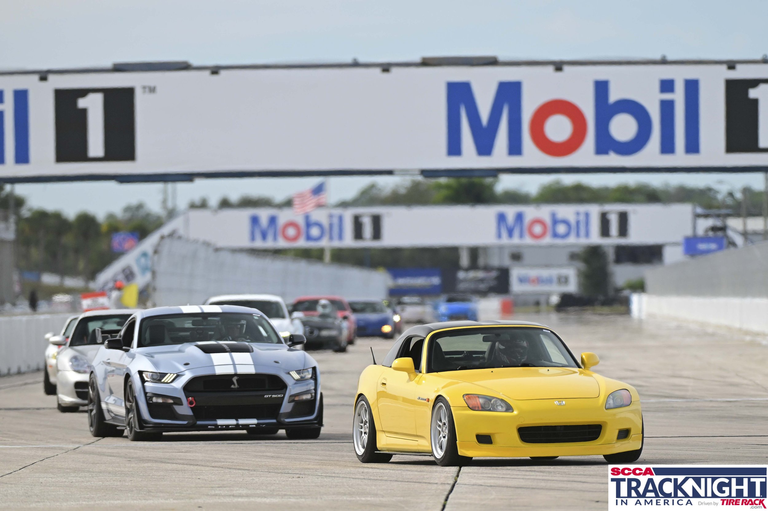 Green2543_SCCA_SIR_01TU_1301138.jpg