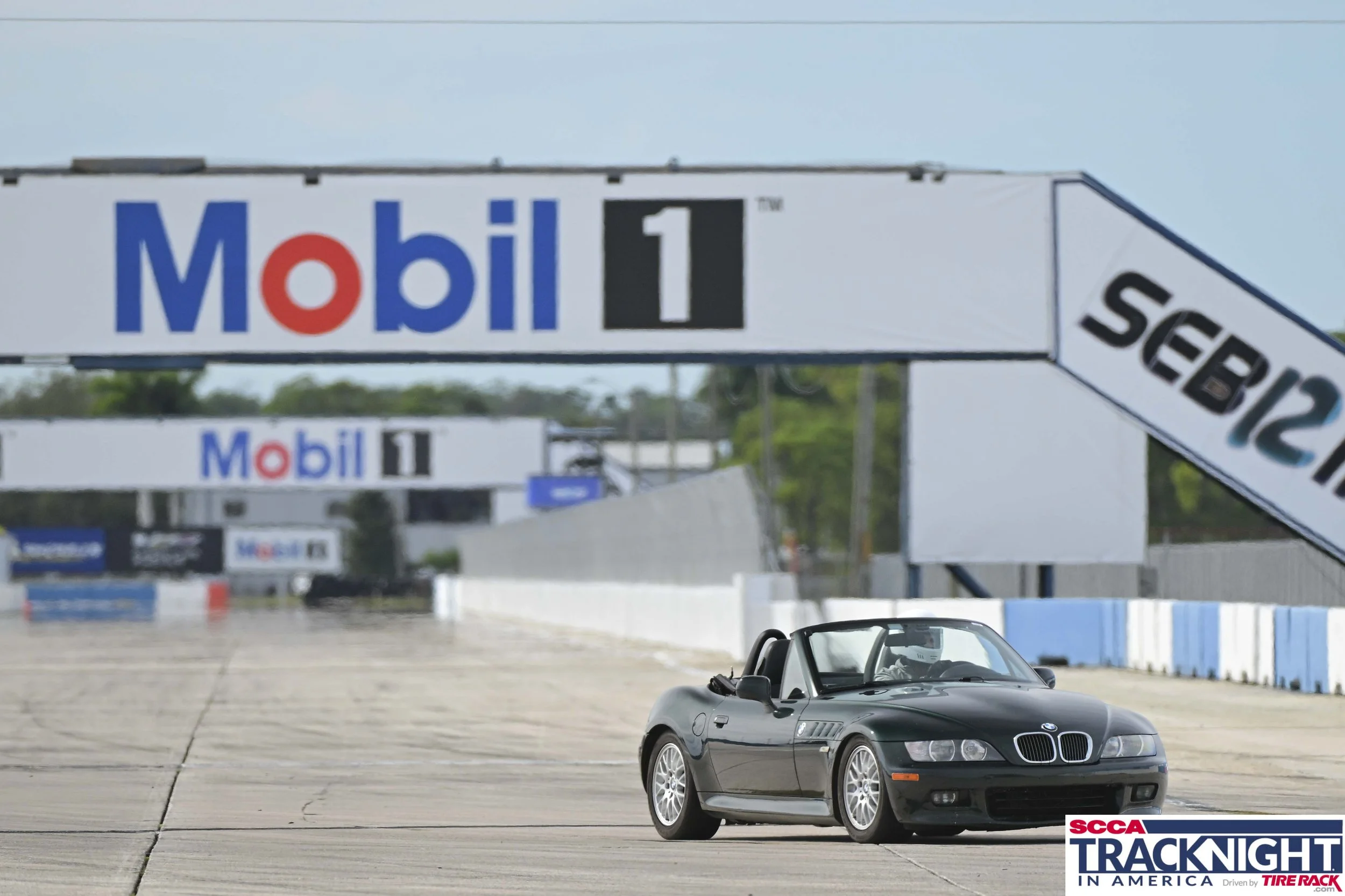 Green2543_SCCA_SIR_01TU_1301178.jpg
