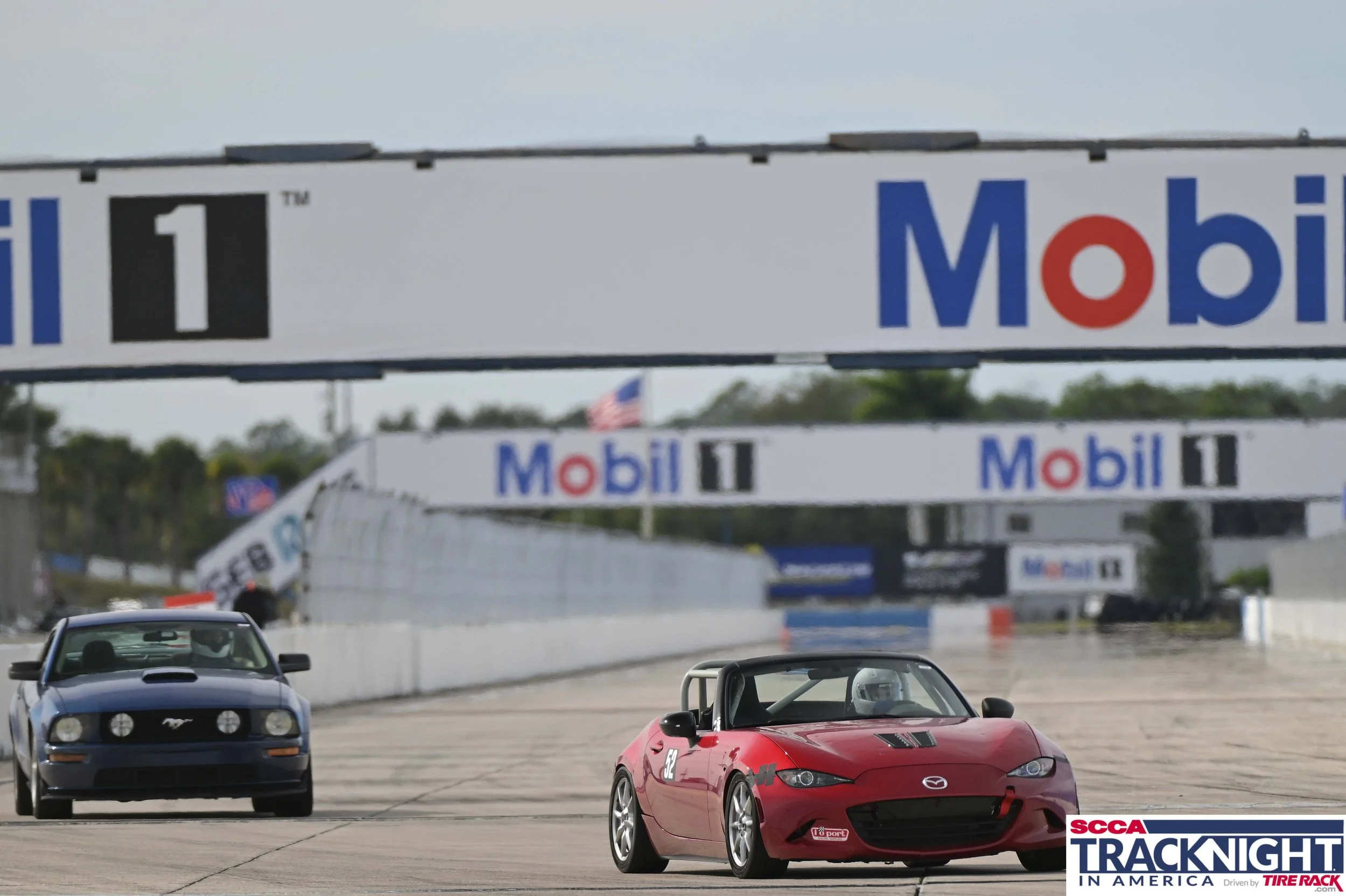 Green2543_SCCA_SIR_01TU_1302010.jpg
