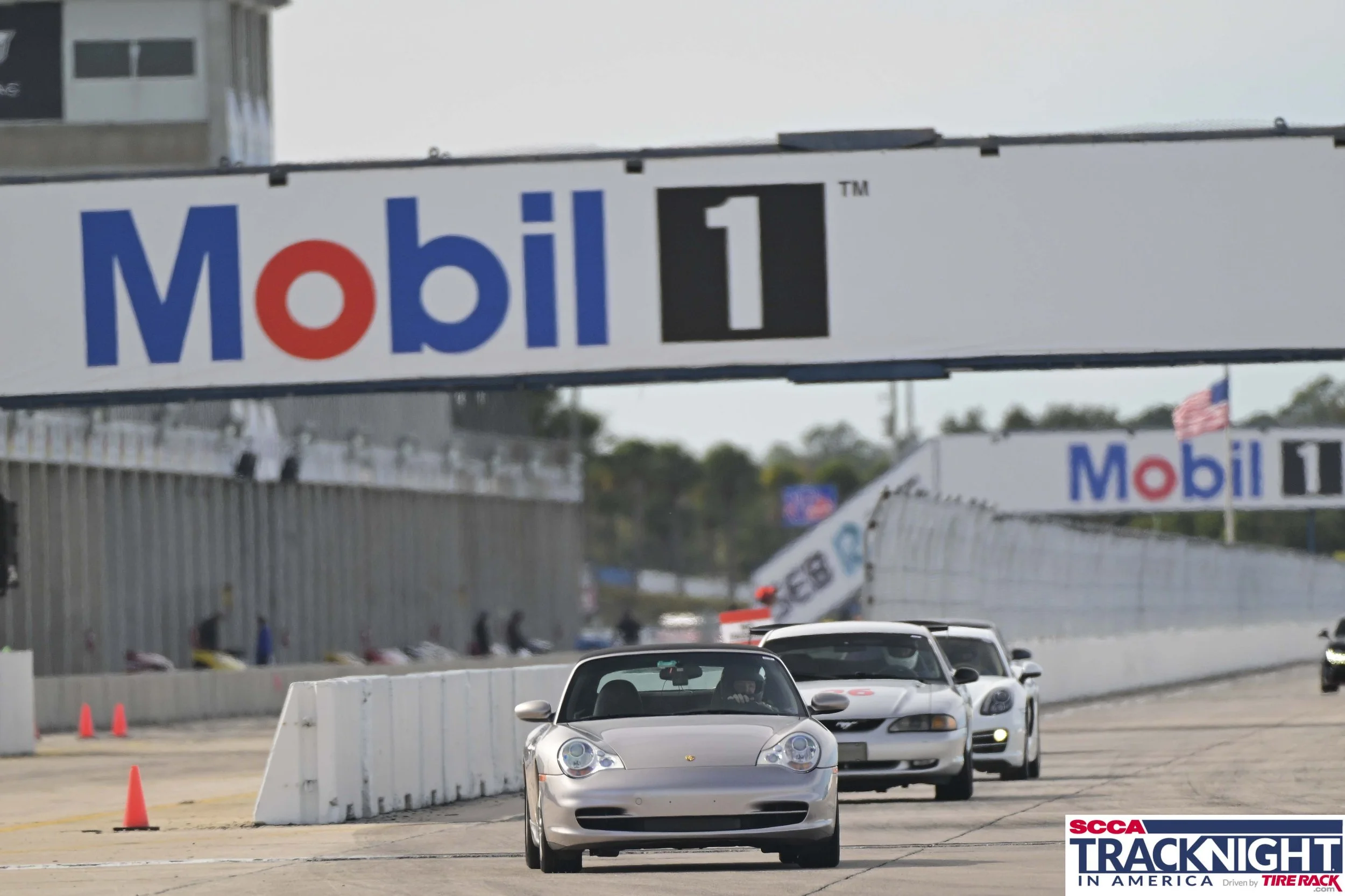Green2543_SCCA_SIR_01TU_1302773.jpg