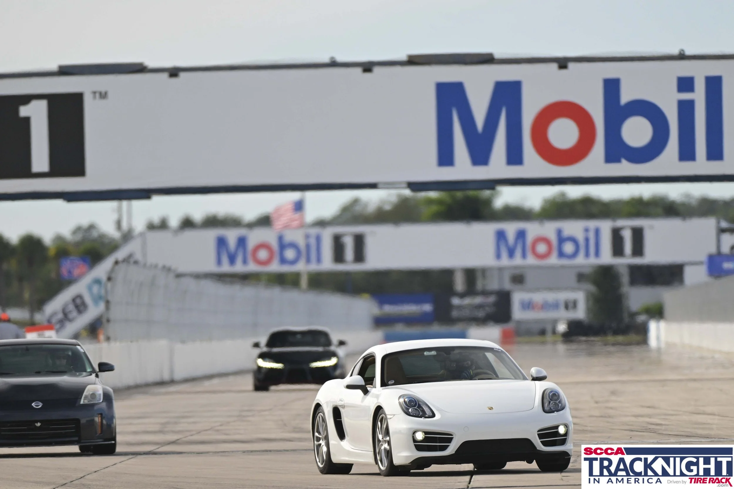 Green2543_SCCA_SIR_01TU_1302779.jpg
