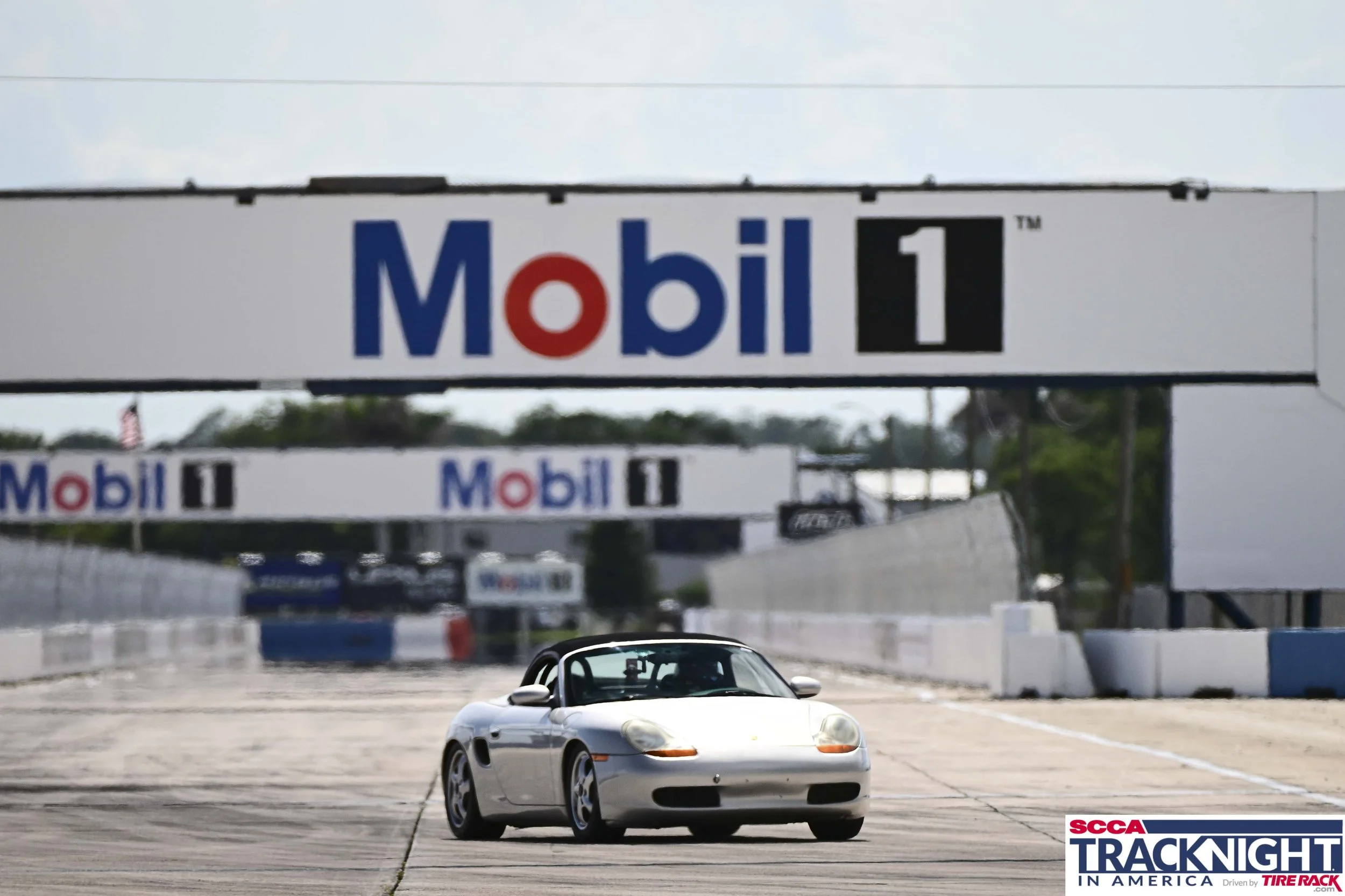Green2614_SCCA_SIR_01TH_1500585.jpg