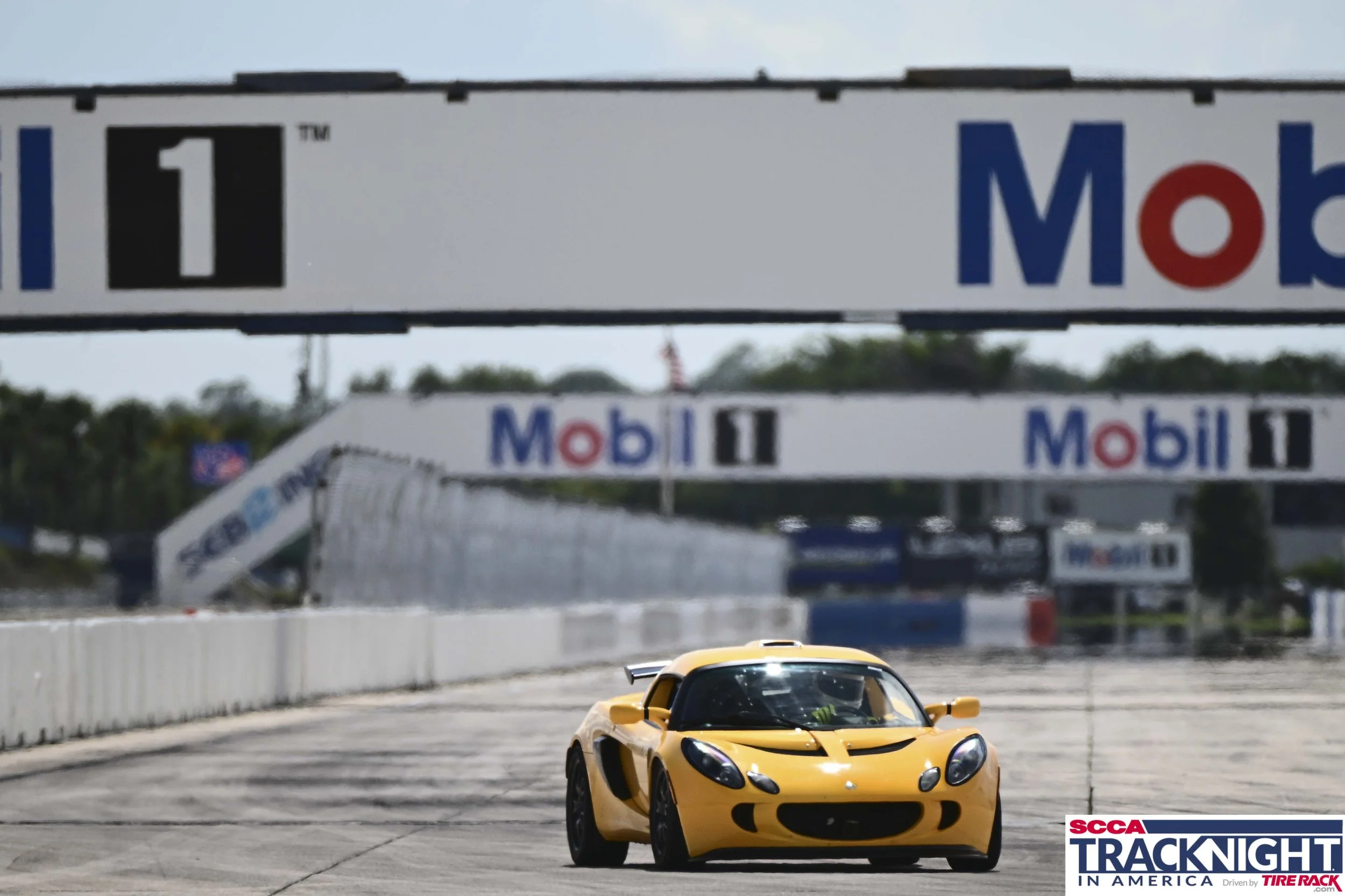 Green2614_SCCA_SIR_01TH_1500697.jpg