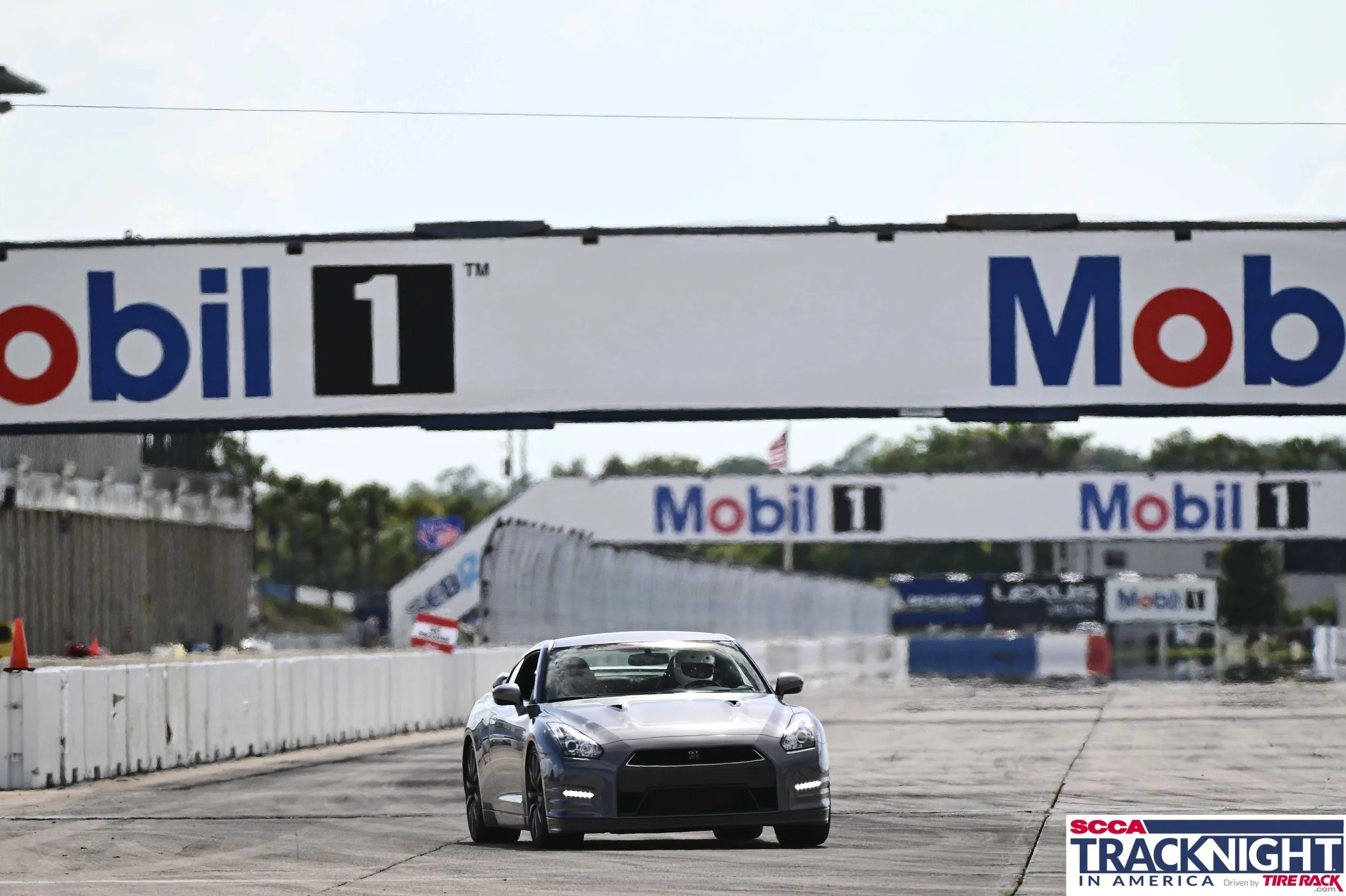 Green2614_SCCA_SIR_01TH_1501360.jpg