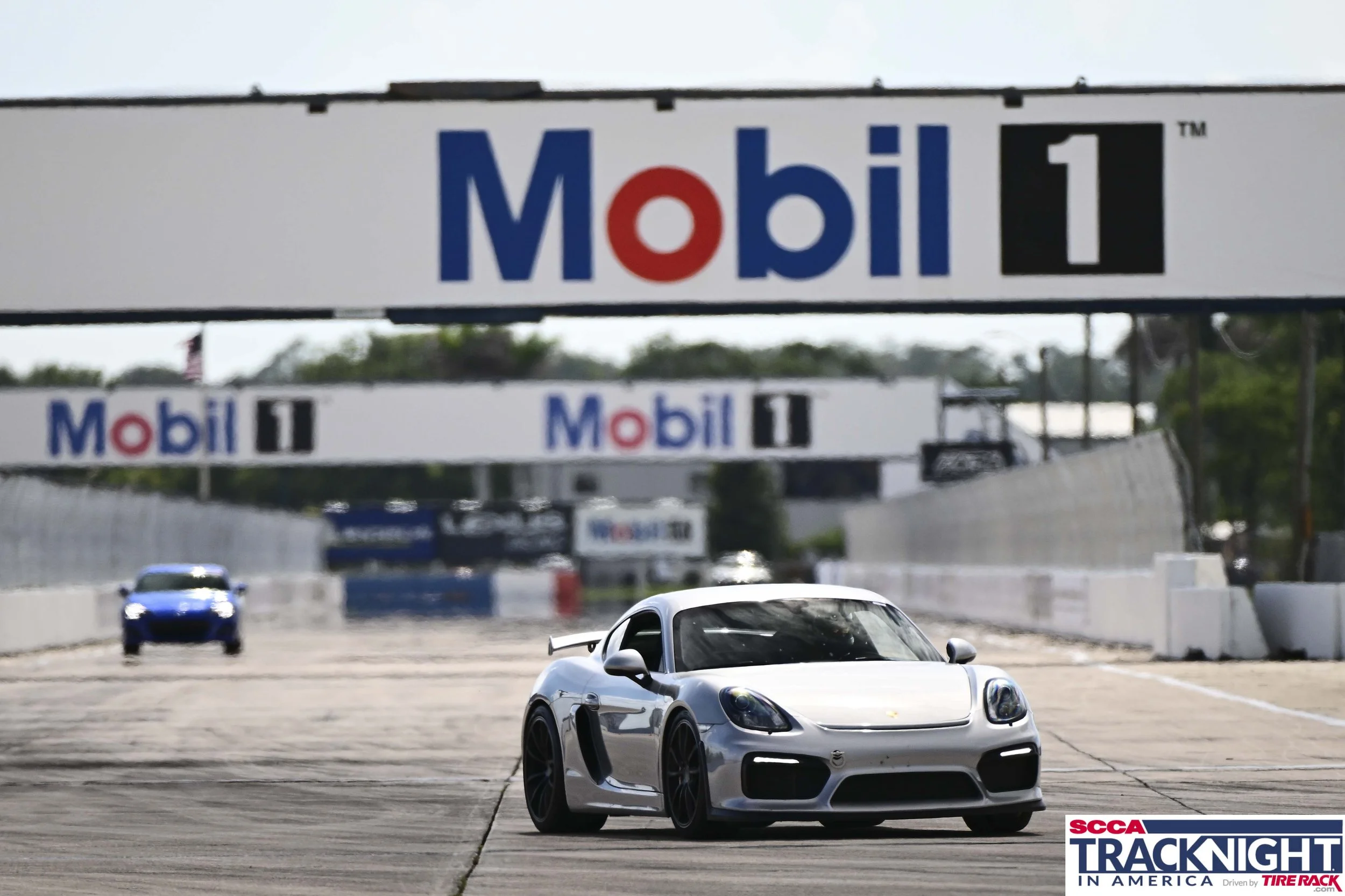 Green2614_SCCA_SIR_01TH_1501435.jpg