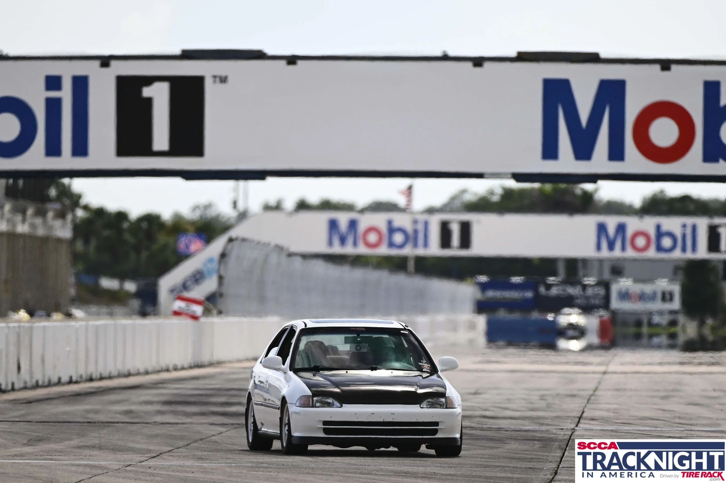 Green2614_SCCA_SIR_01TH_1501478.jpg
