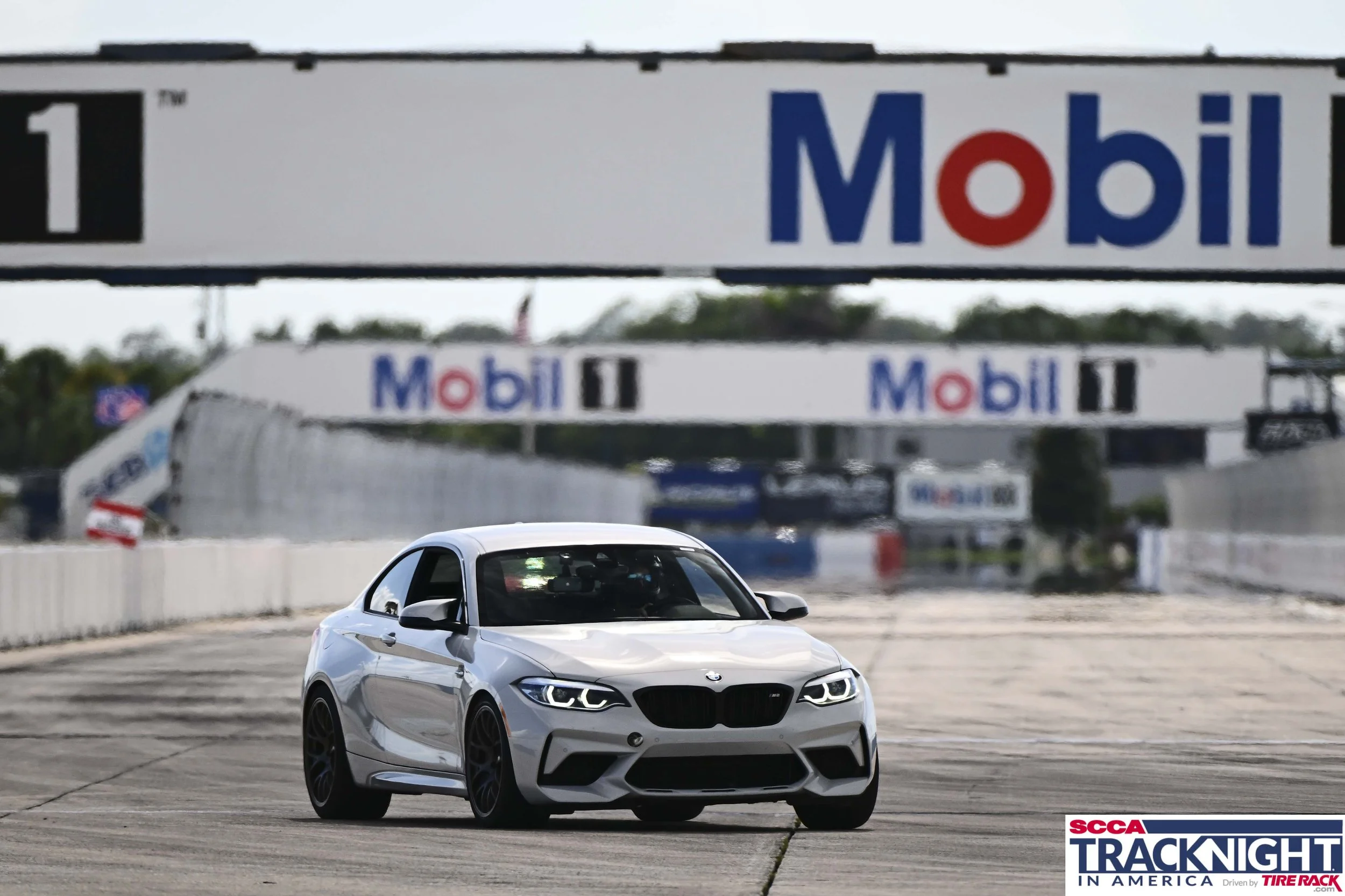 Green2614_SCCA_SIR_01TH_1501486.jpg