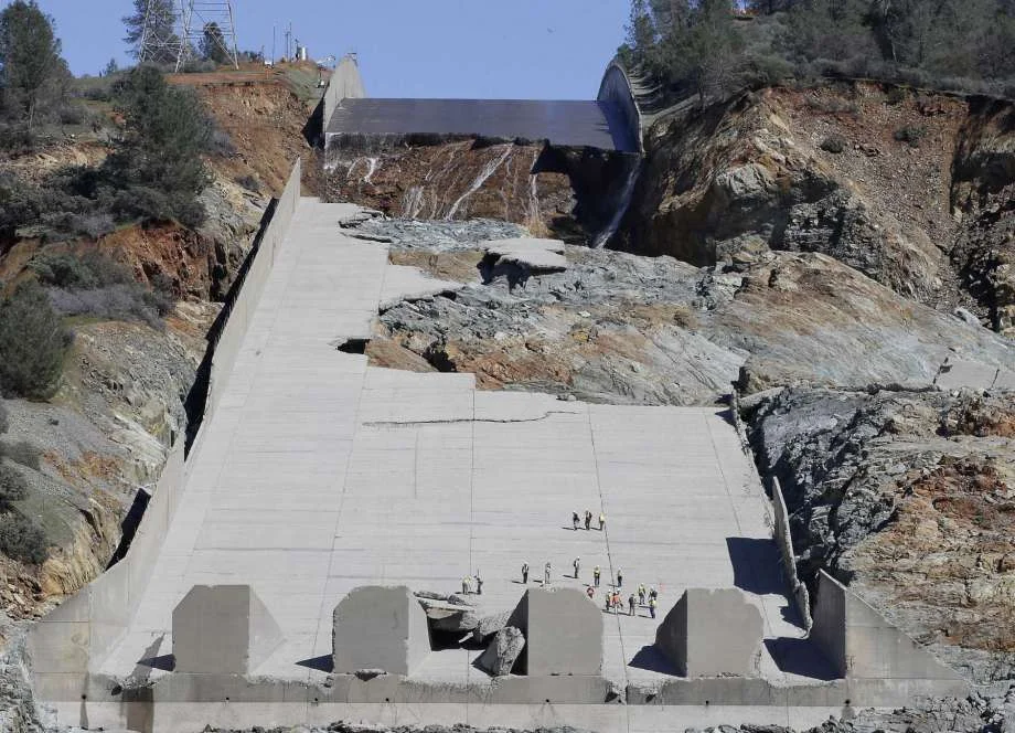 Oroville Dam spillway February 27, 2017 -- Mercury News