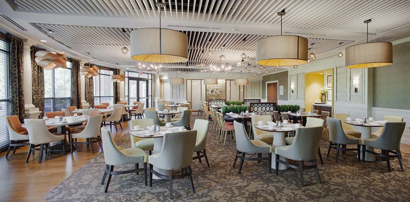 Rizzo dining 3_slider.jpg