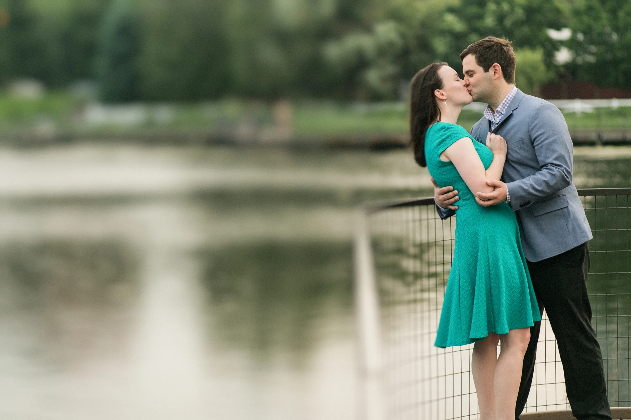 Lincoln_Park_Engagement_Photography-024.jpg