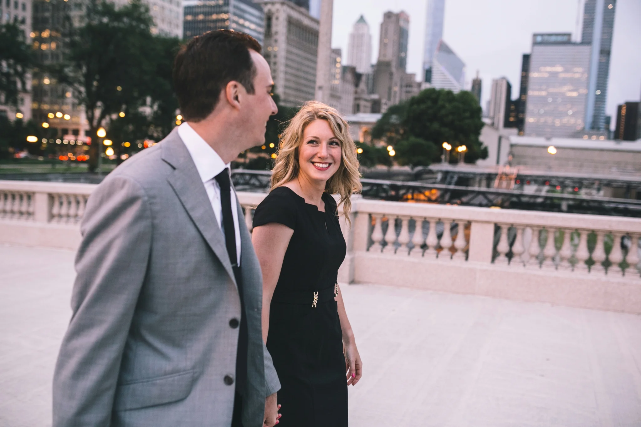 Downtown-Chicago-Engagment-Photography-062.jpg