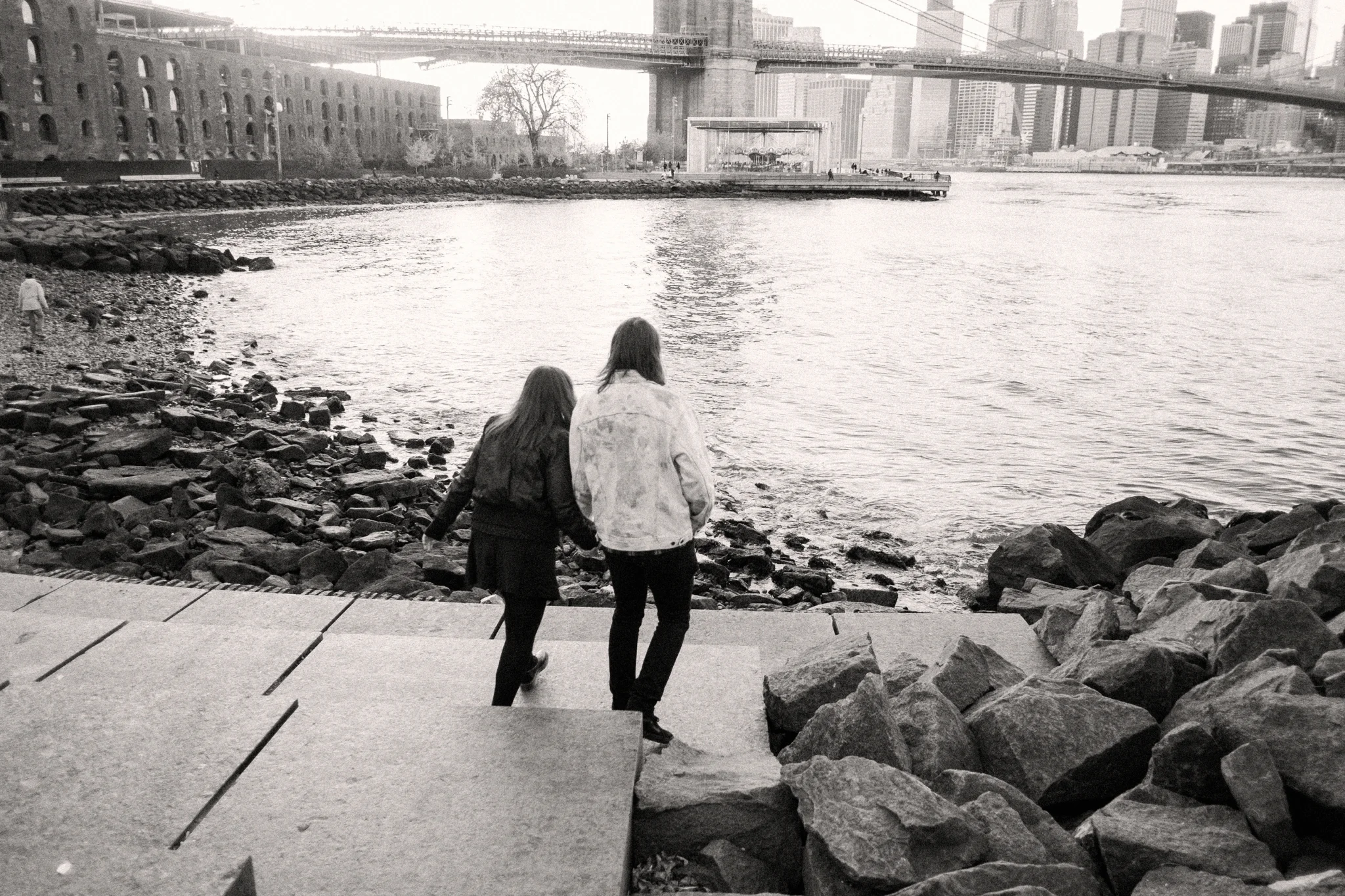 DUMBO-Brooklyn-Engagement-Photography-057-nyc.jpg
