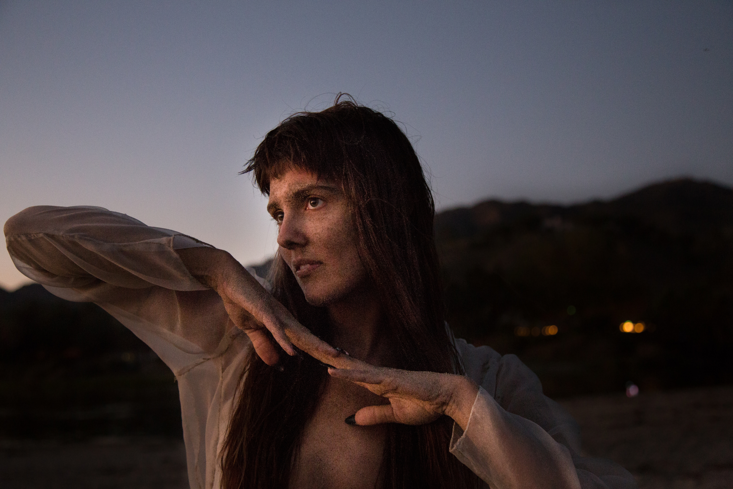 Tiffany (hands), Malibu, 2016