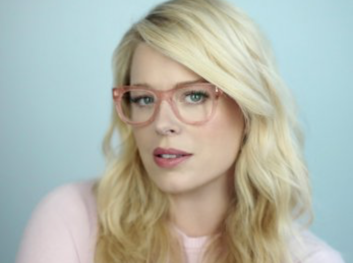The Hollywood Reporter I Amanda de Cadenet Signs for Showtime Pilot