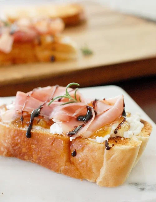 fig crostini.jpg