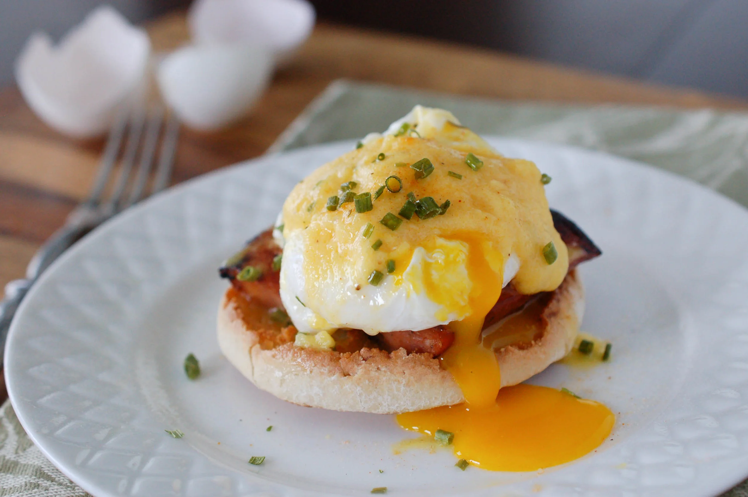 Cajun Eggs Benedict Recipe — Cherchies Blog