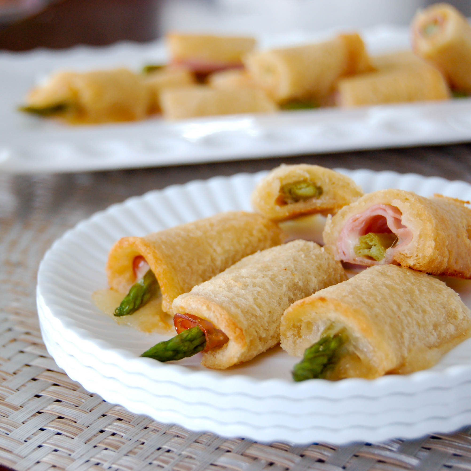 asparagus rolls.jpg