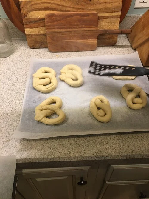 pretzel2.jpg