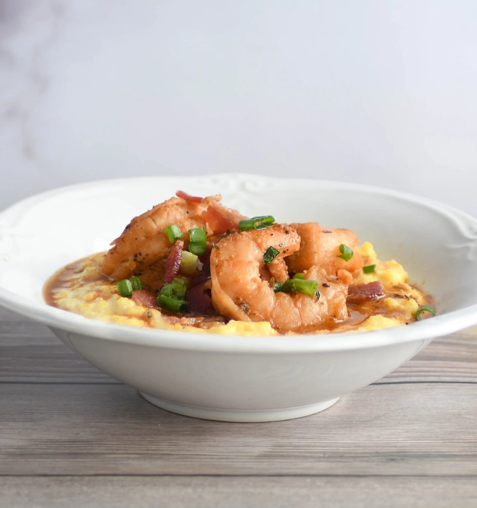 Cajun Shrimp and Cheesy Grits Recipe