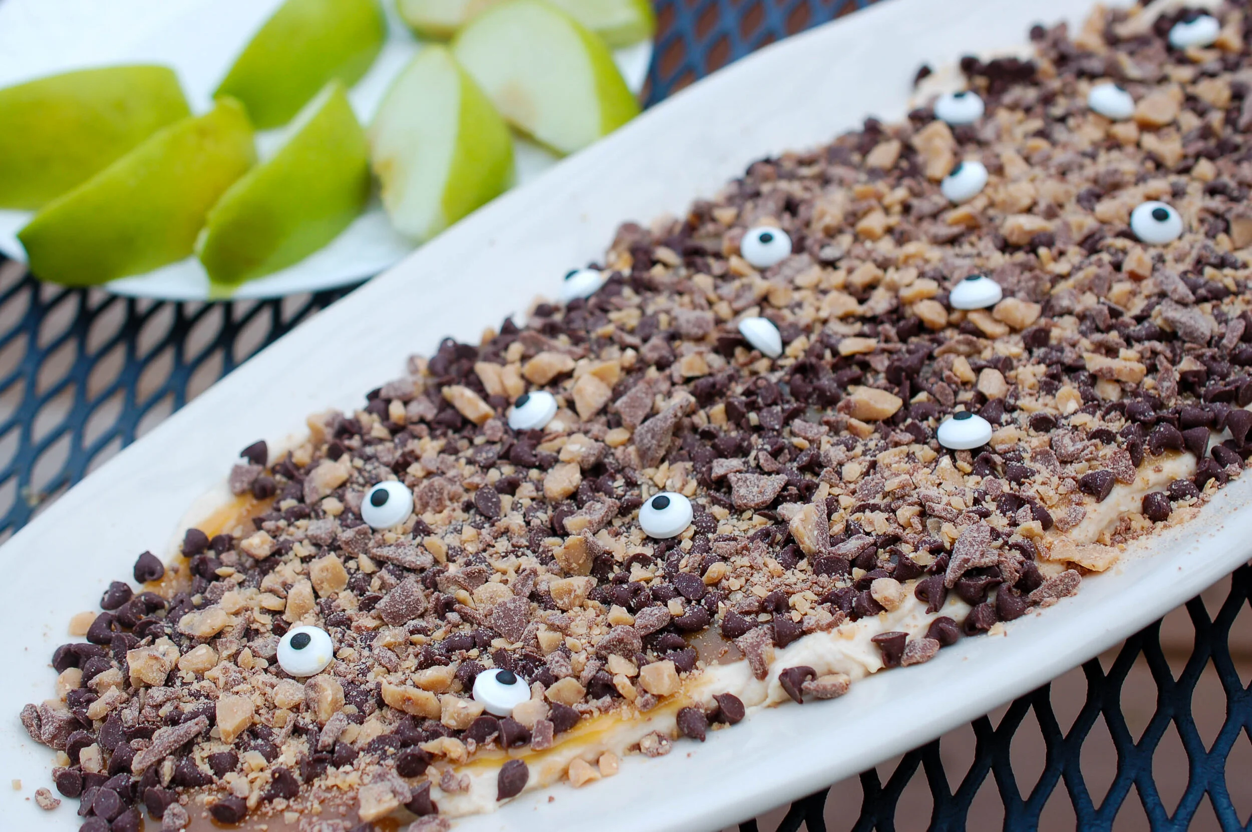 spooky apple butter dip3.jpg