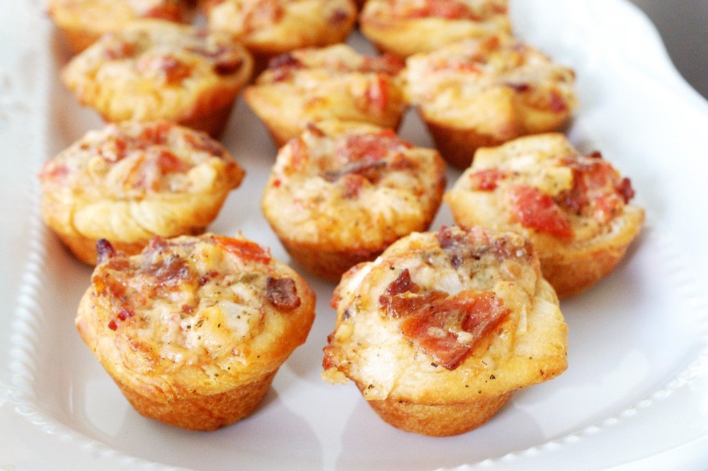 tomato basil cups.jpeg