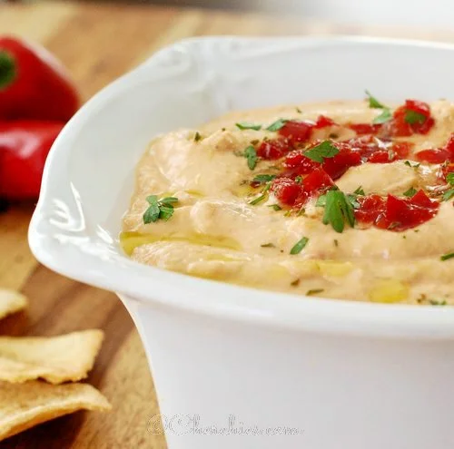 pretty pepper hummus.jpg