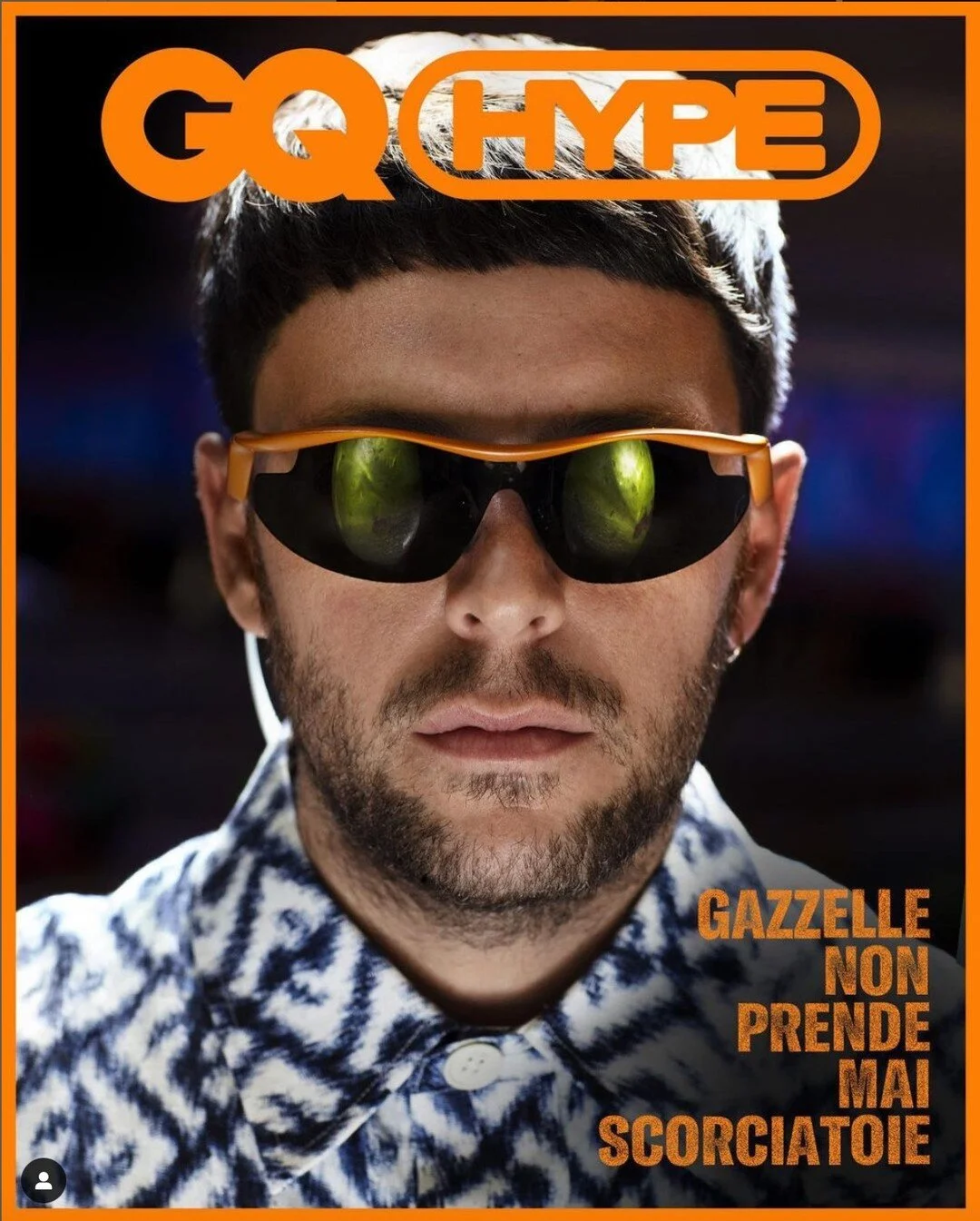 🎱💣 @gazzelle__ @gqitalia 📷@anna_adamo 
#styledbyme 
Grooming @martinarussow 
Produzione di @macro.produzioni stylist assistant @camilla.becchetti 
🙏 @federico_sarica @federigogabellieri @michele.viola 💣🎱