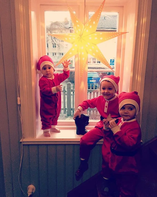 Best part of Christmas are these little people. Merry christmas from the Detter cousins