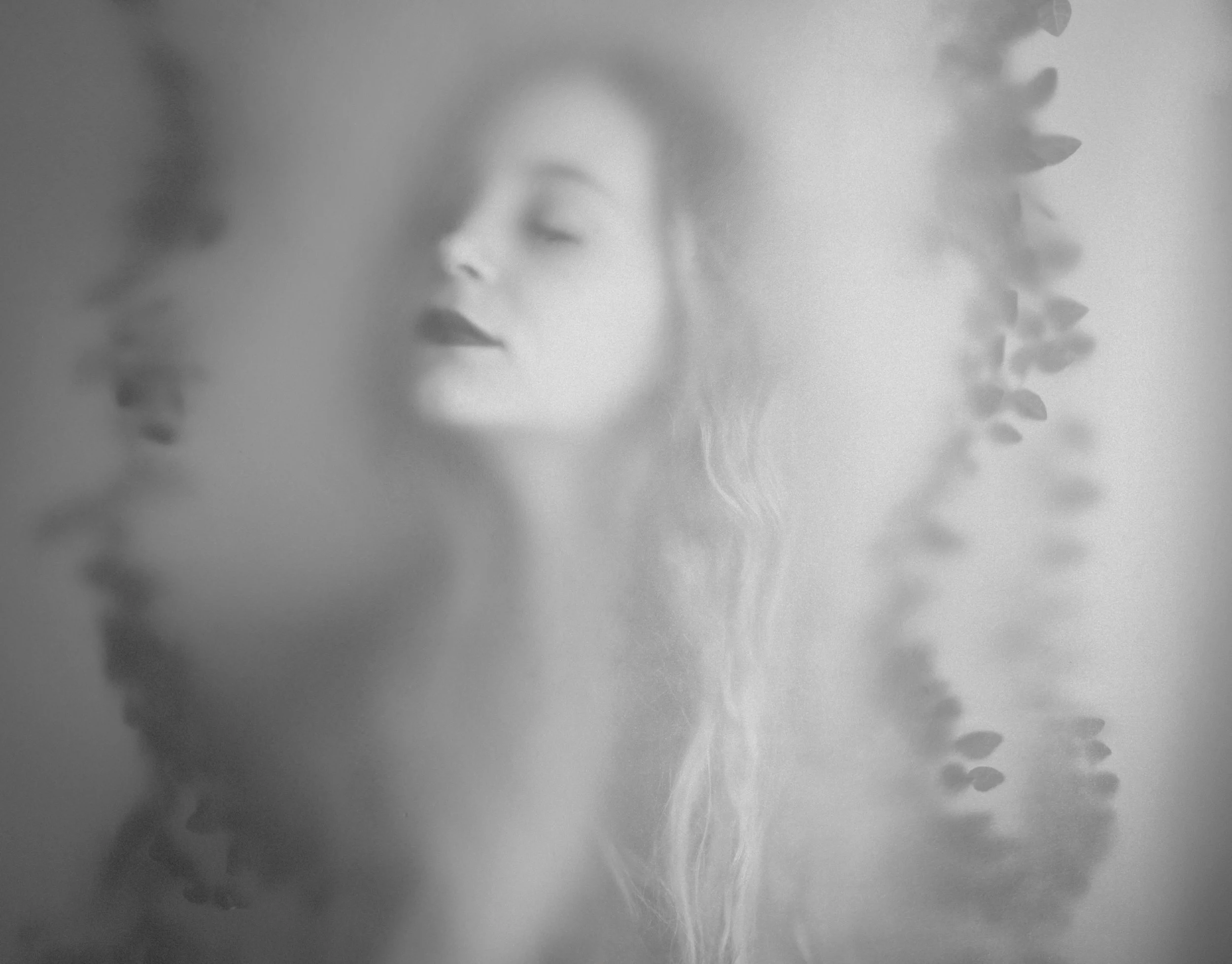 Sara-Correia-B&W-portrait-photographer-Lea_0171.jpg