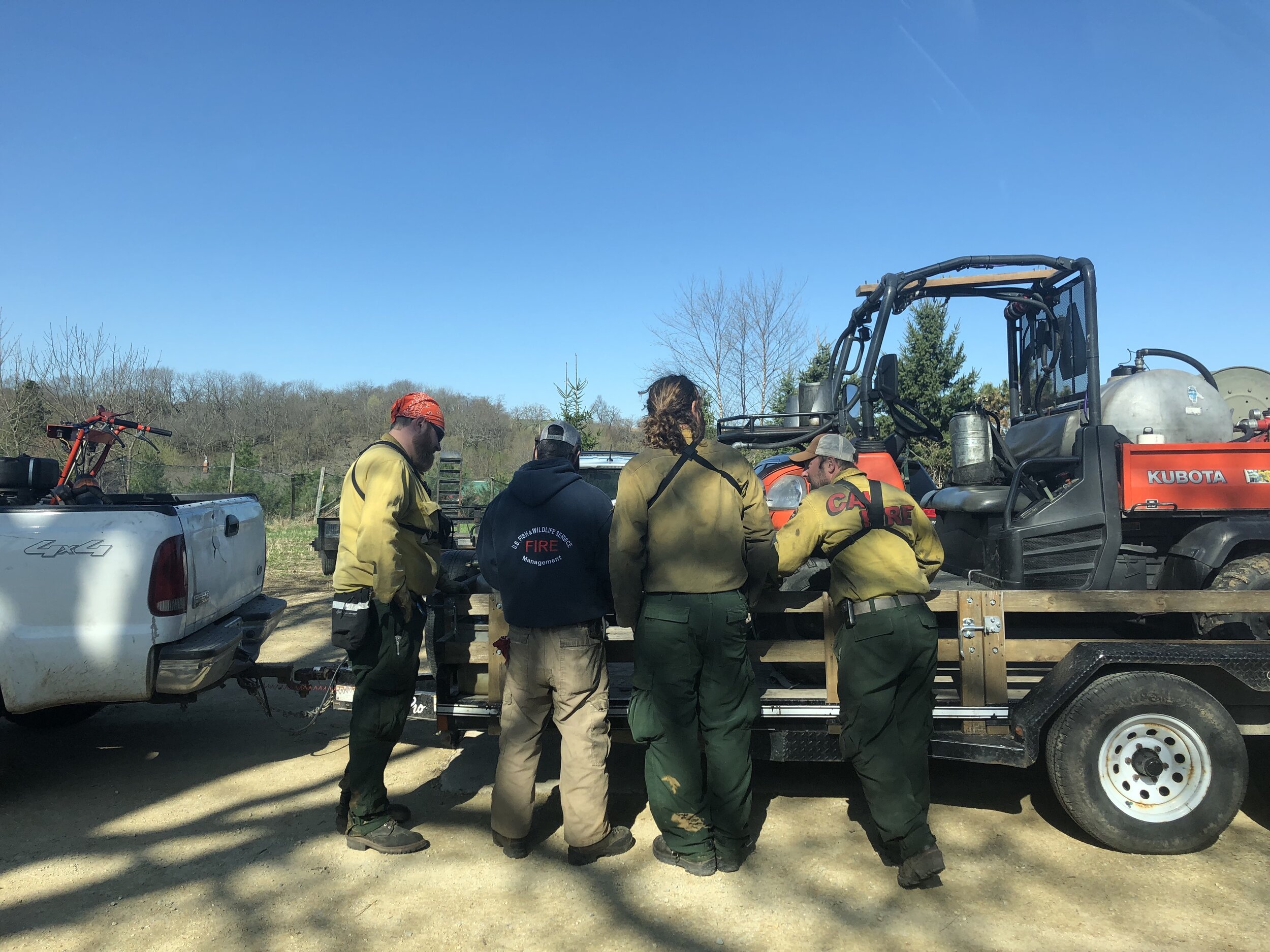  A crew of 2-12 firefighters arrives on site equipped with proper gear and equipment needed to safely and efficiently conduct a prescribed burn and contain the fire.   
