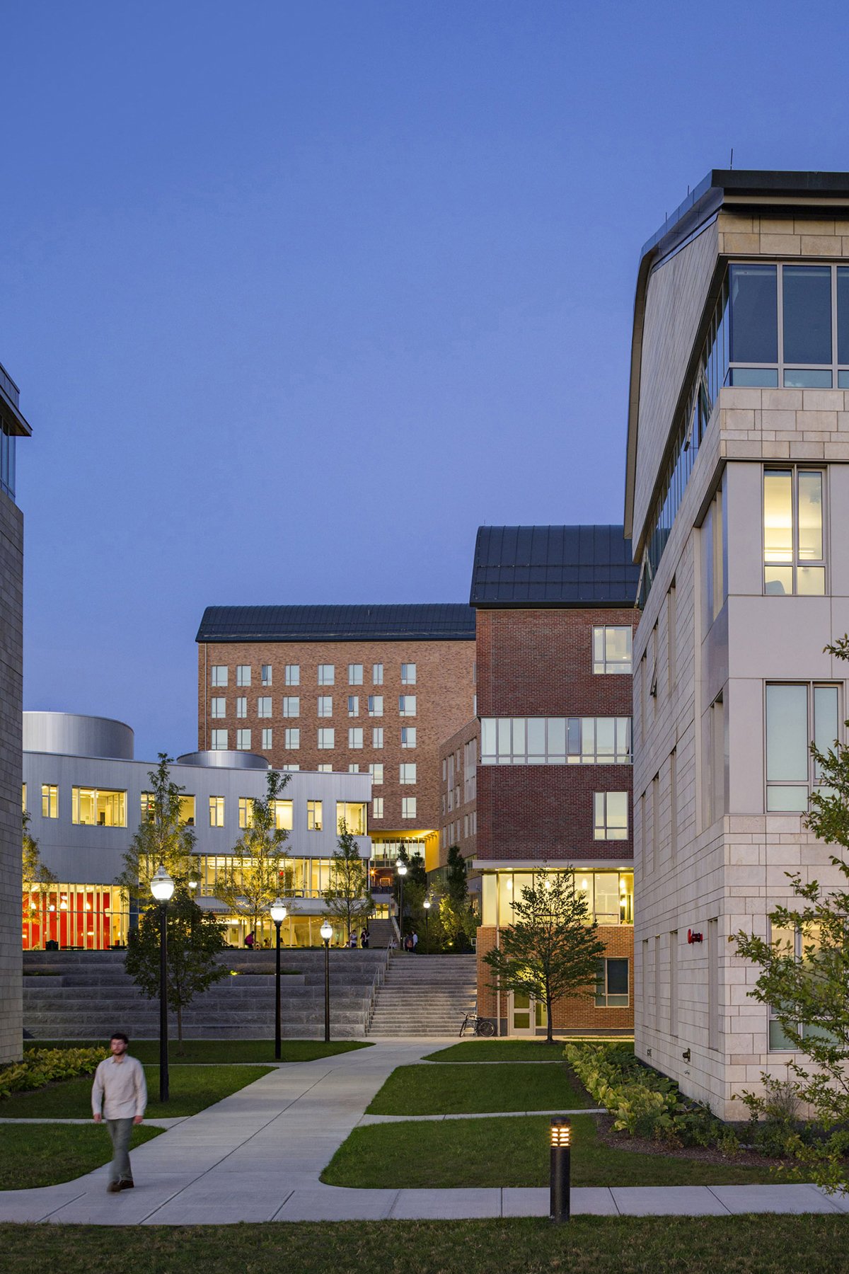 University of Massachusetts Amherst / Commonwealth Honors College