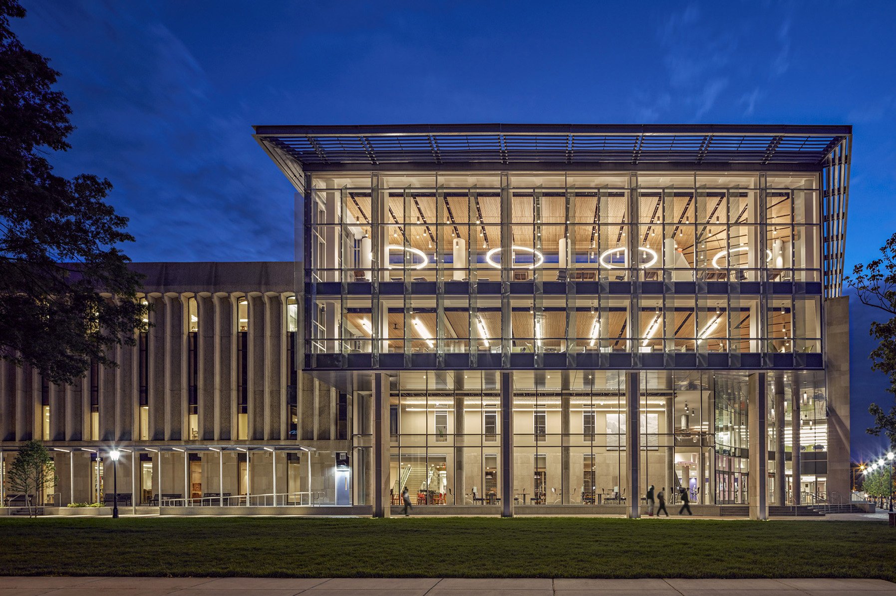 Virginia Commonwealth University / James Branch Cabell Library