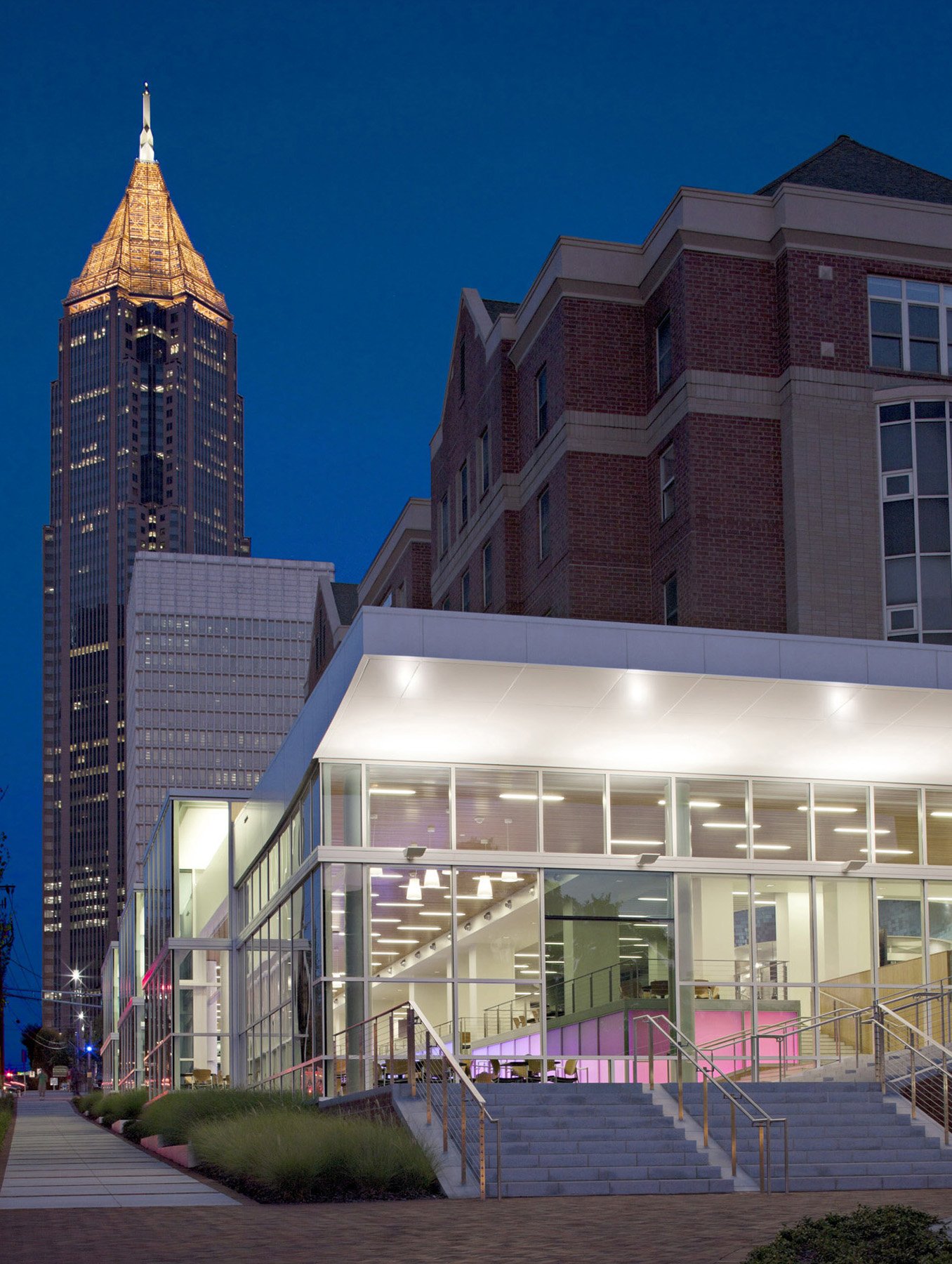 North Avenue Apartments Dining Commons / Georgia Tech - Hanbury Evans Wright Vlattas & Company